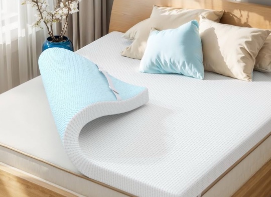 Subrtex Mattress Topper, Gel-Infused Memory Foam Mattress Topper, High Density Cooling Bed Topper Pad with Breathable Removable Fitted Cover CertiPUR-US Certified for Sofa Bed (4 Inch, king 