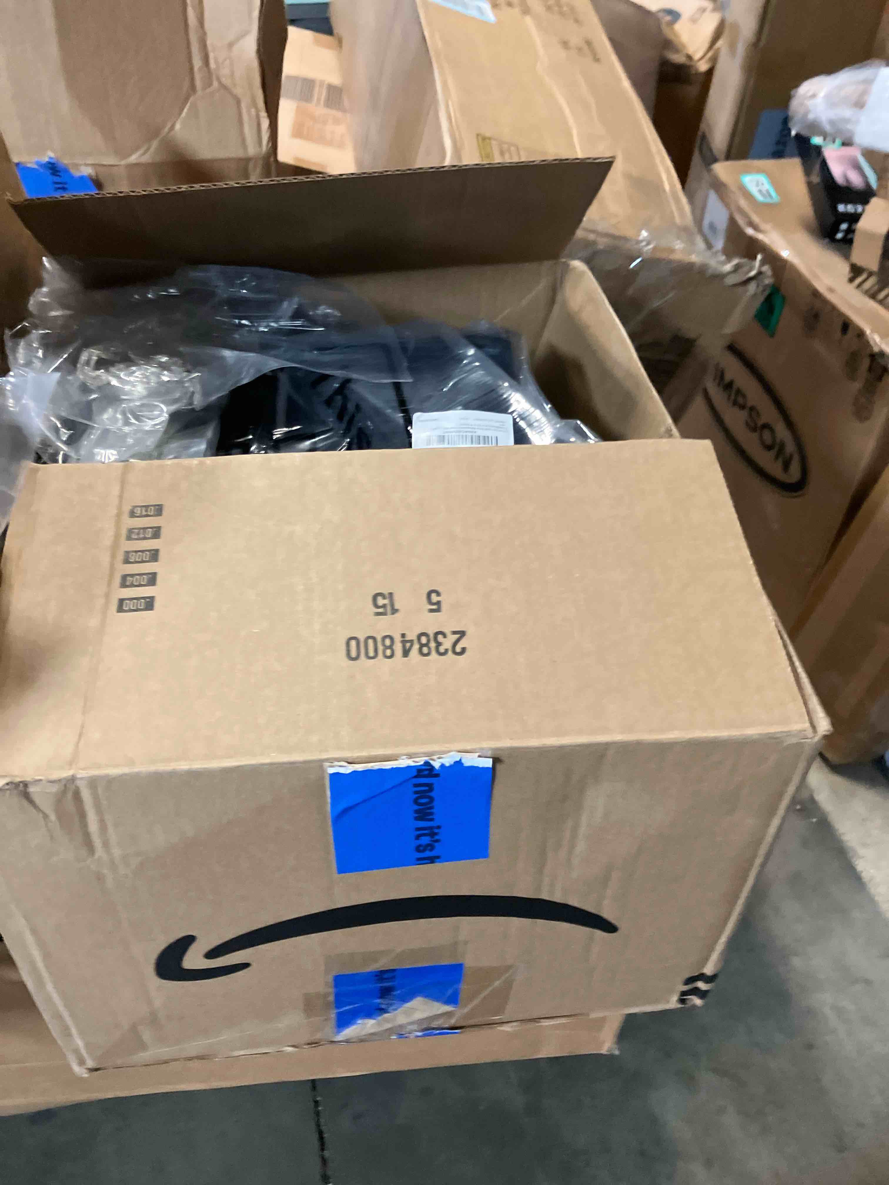 https://s3.amazonaws.com/lotting-images-prod/phillipi/BRN1934044_1750942152485.jpeg