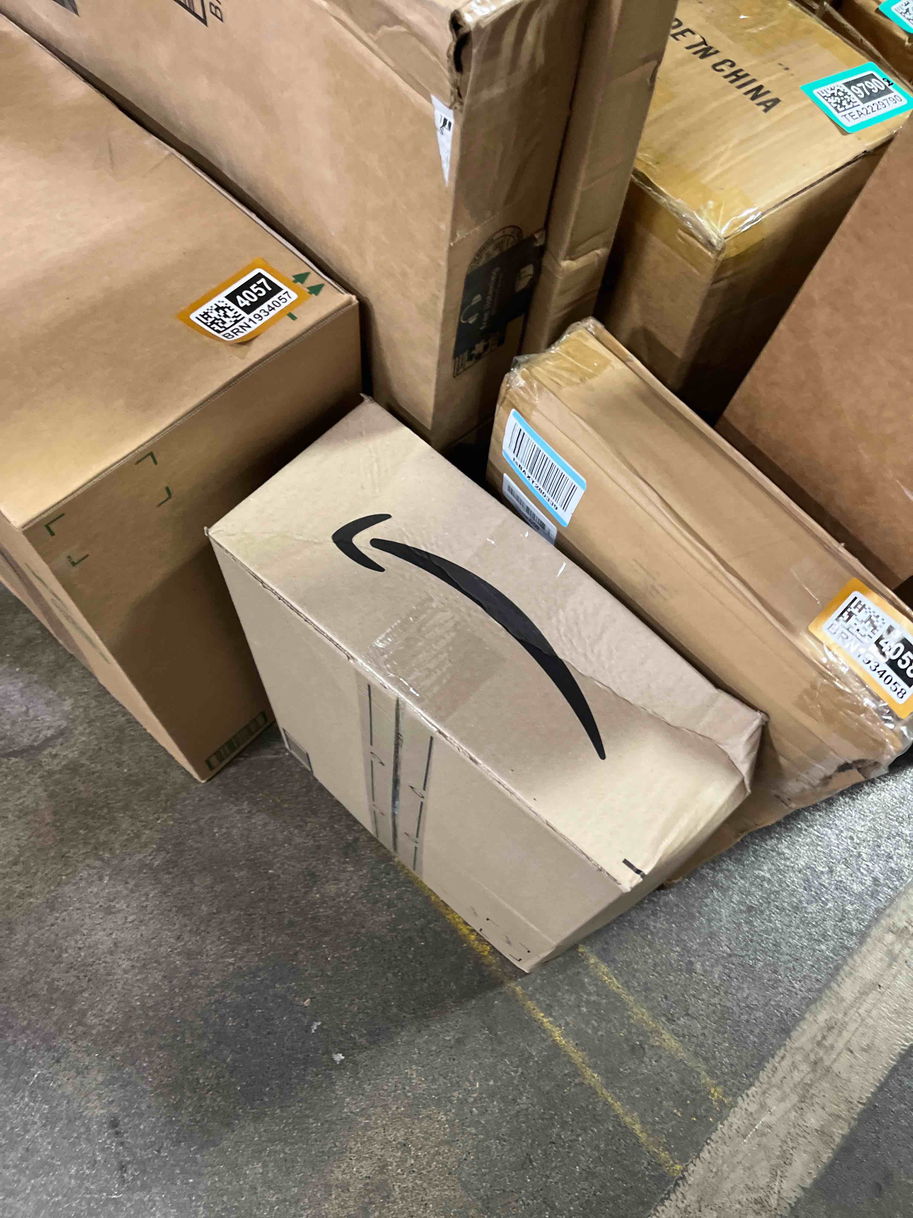 https://s3.amazonaws.com/lotting-images-prod/phillipi/BRN1934059_1750967363069.jpeg