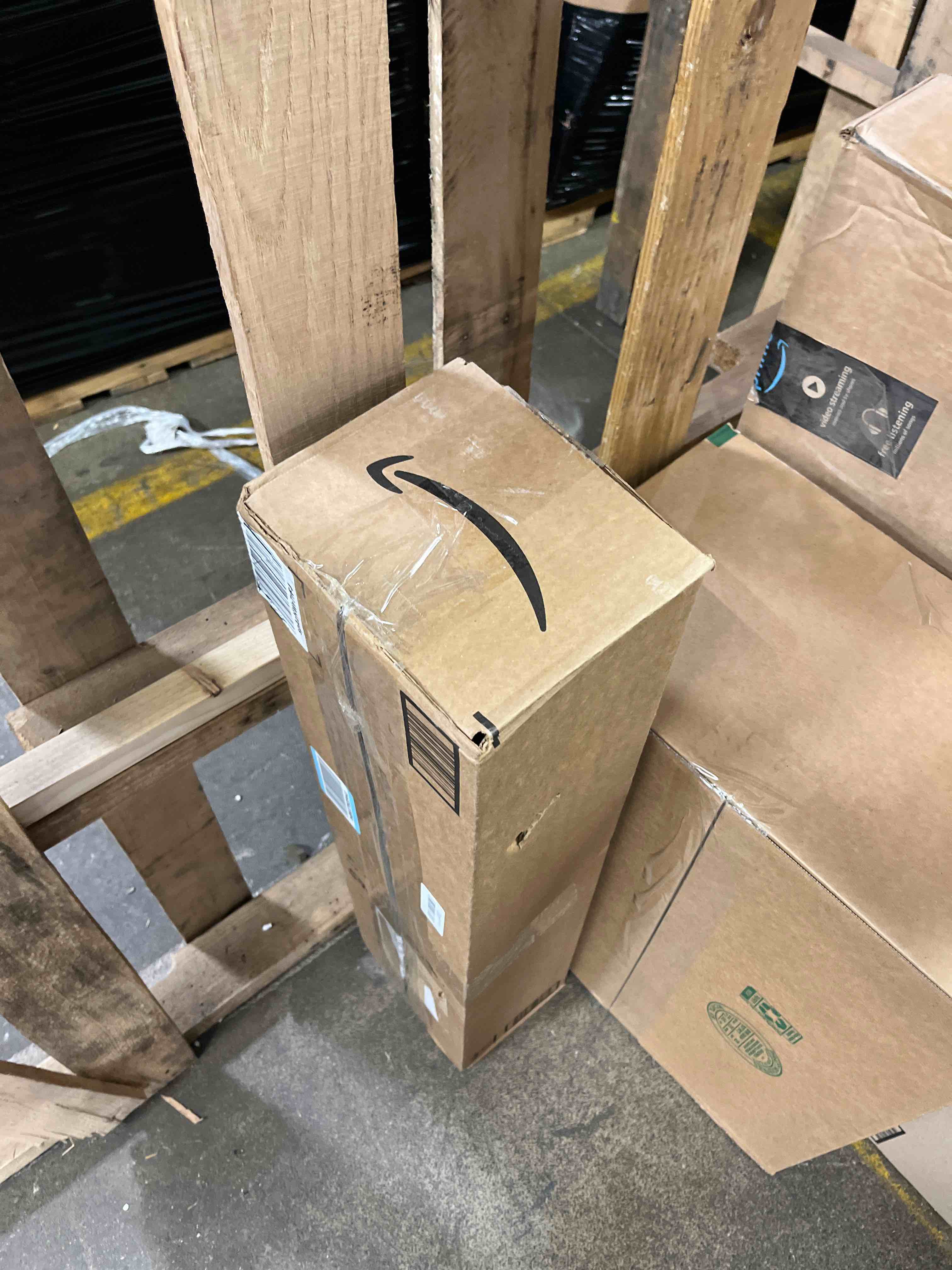 https://s3.amazonaws.com/lotting-images-prod/phillipi/BRN1934061_1750967439441.jpeg