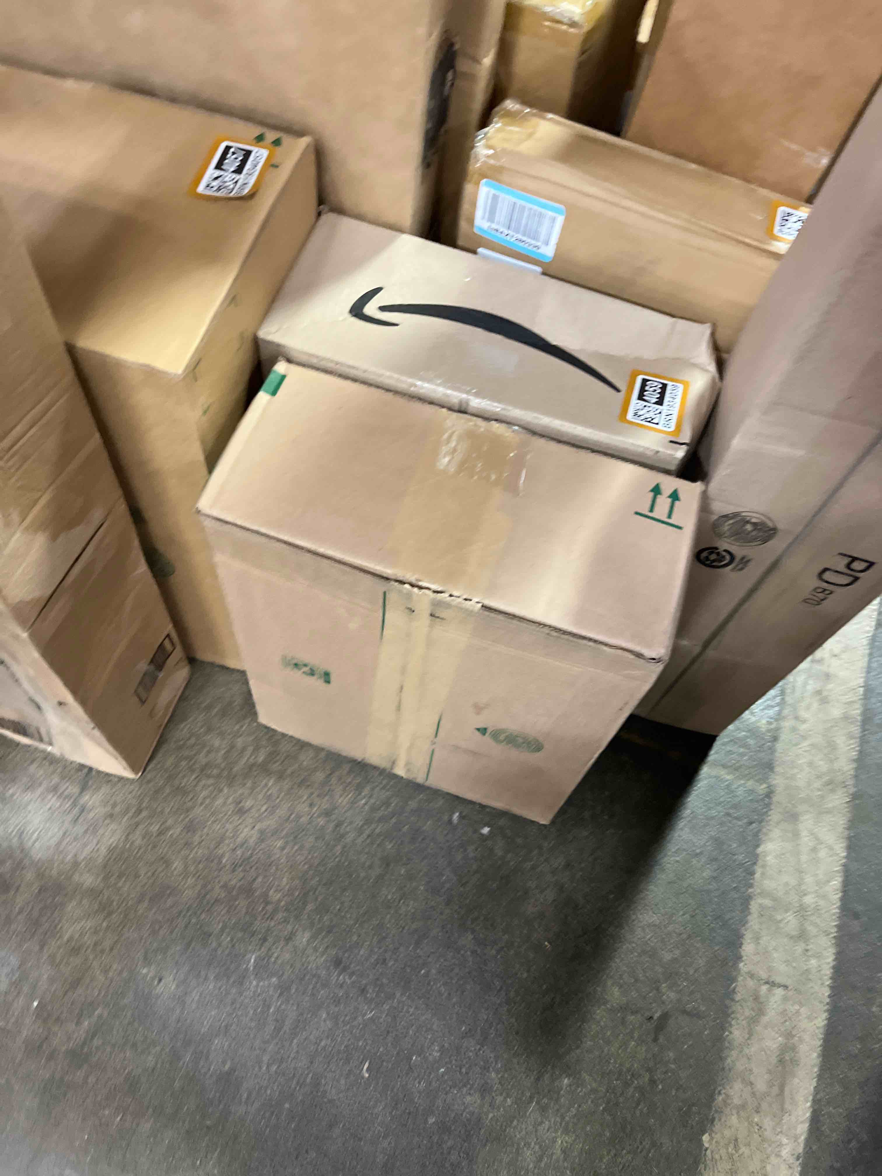 https://s3.amazonaws.com/lotting-images-prod/phillipi/BRN1934063_1750967490303.jpeg