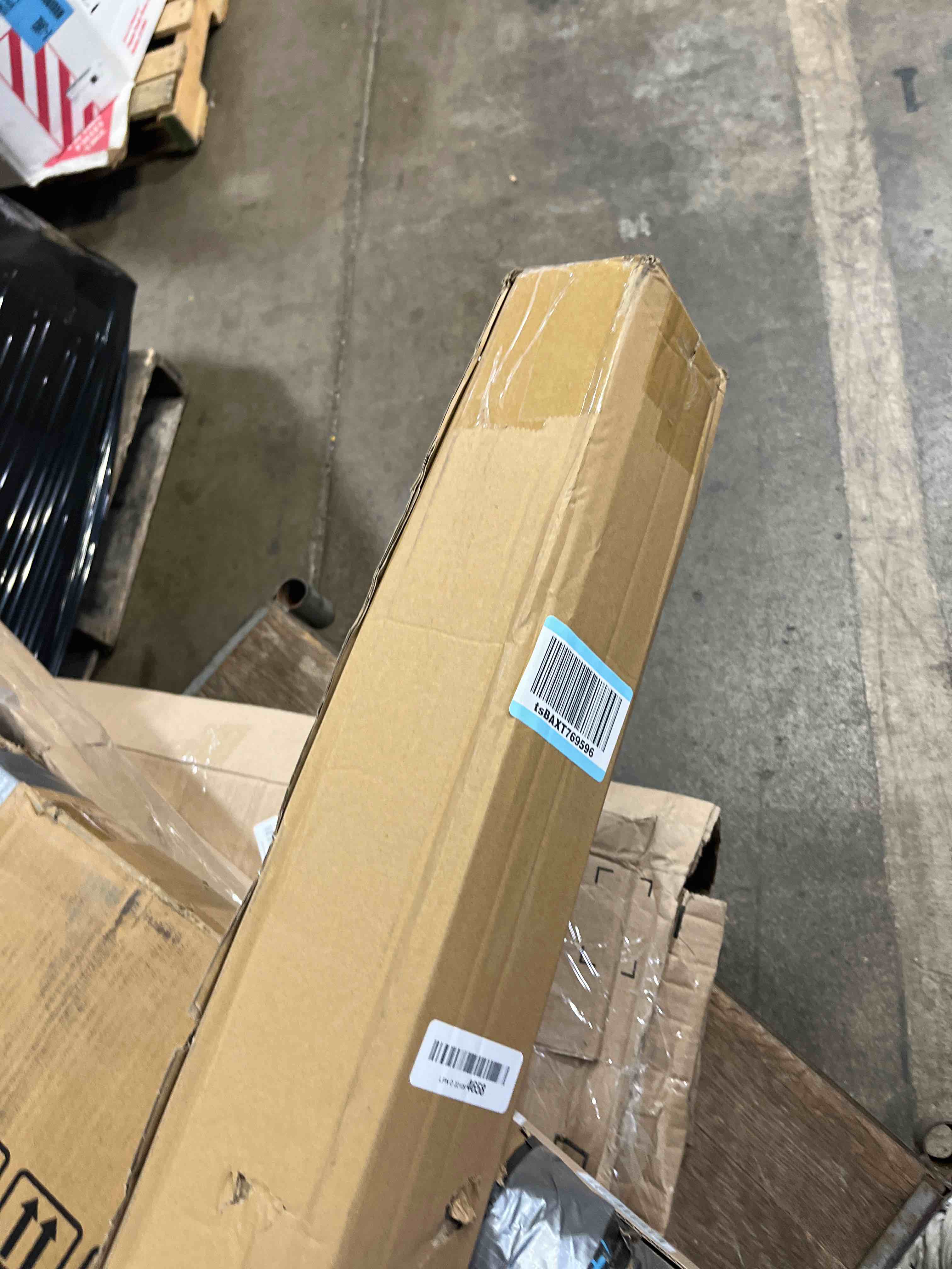 https://s3.amazonaws.com/lotting-images-prod/phillipi/BRN1934068_1750967647777.jpeg