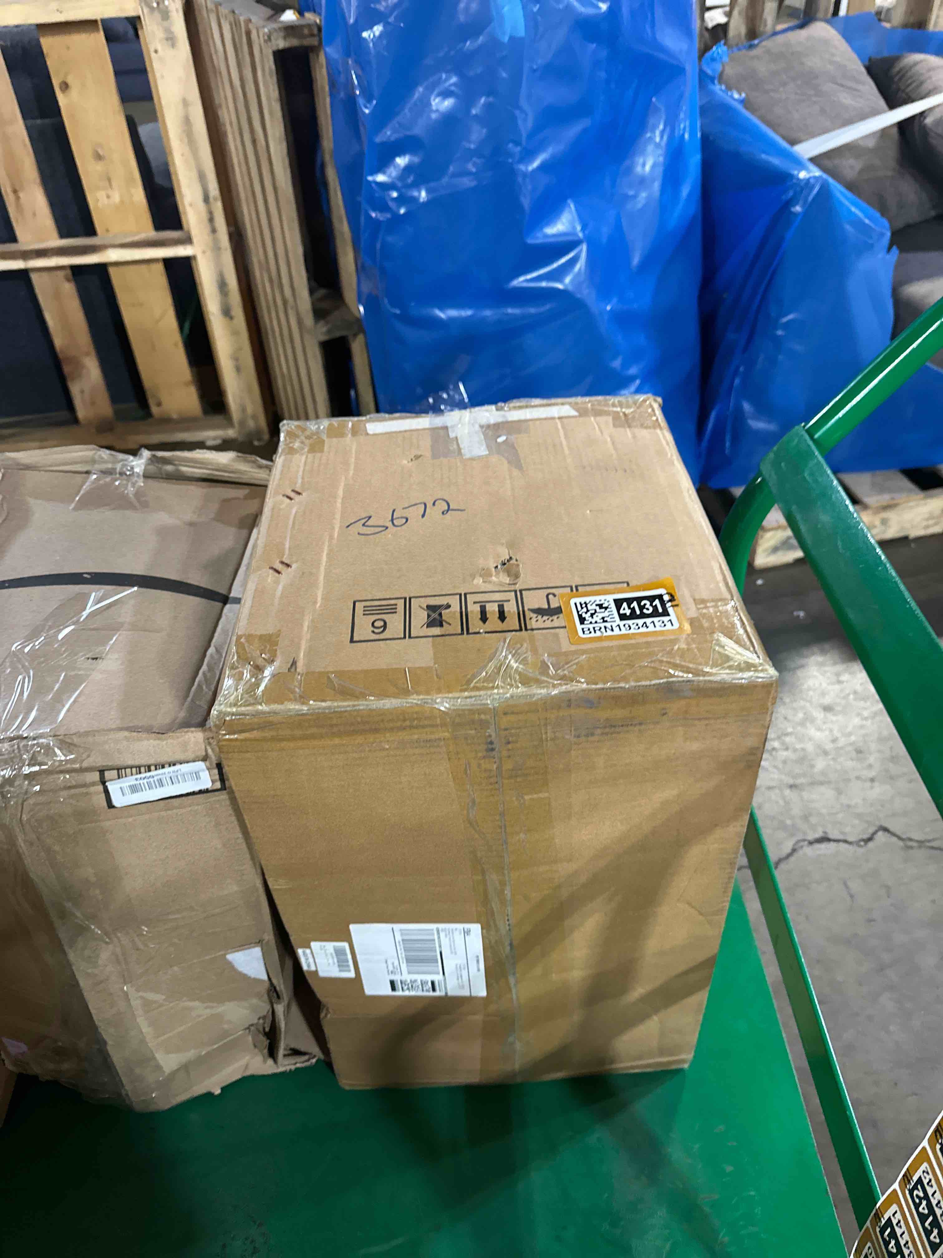 https://s3.amazonaws.com/lotting-images-prod/phillipi/BRN1934131_1751025804030.jpeg