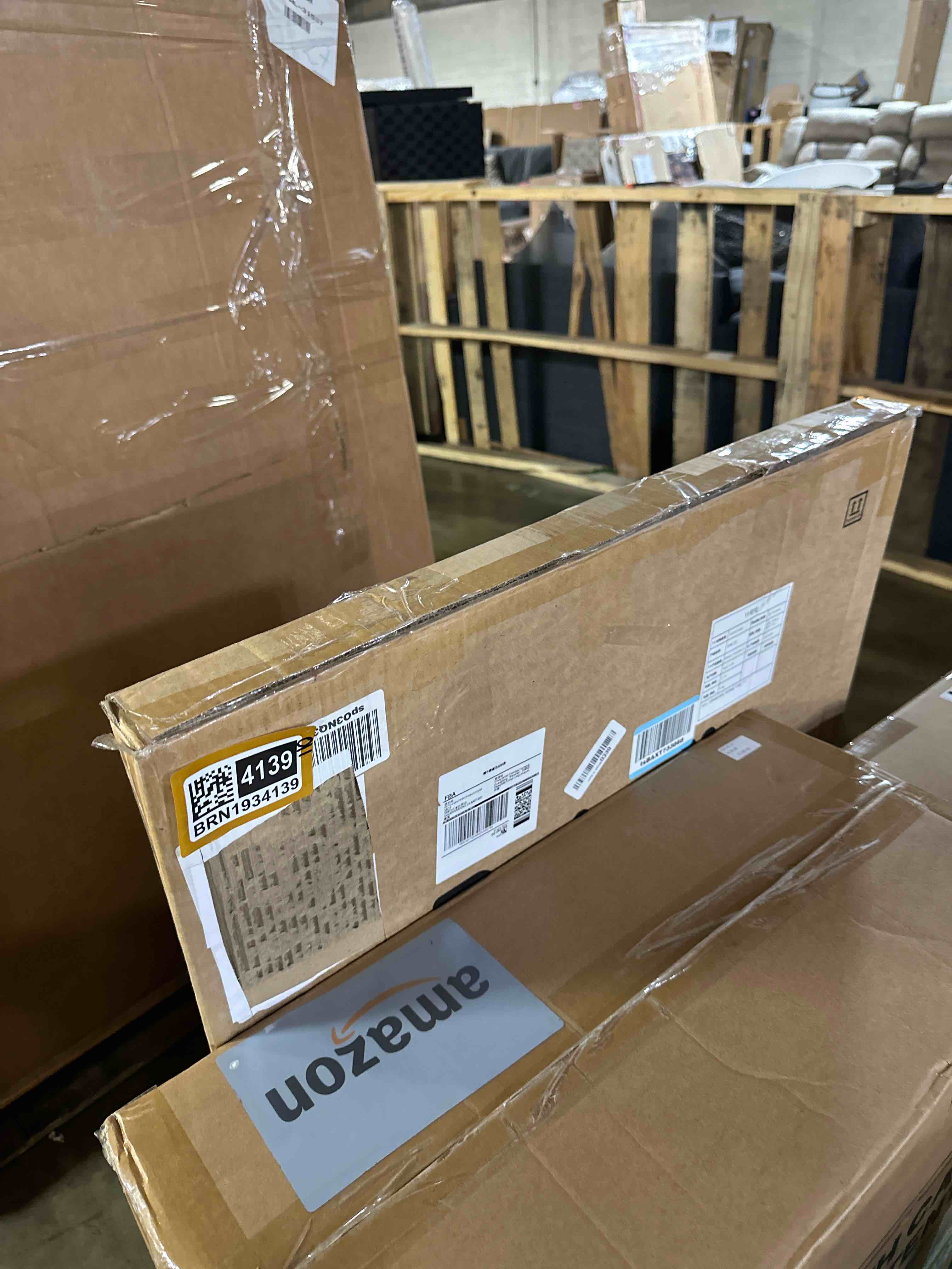 https://s3.amazonaws.com/lotting-images-prod/phillipi/BRN1934139_1751025902632.jpeg
