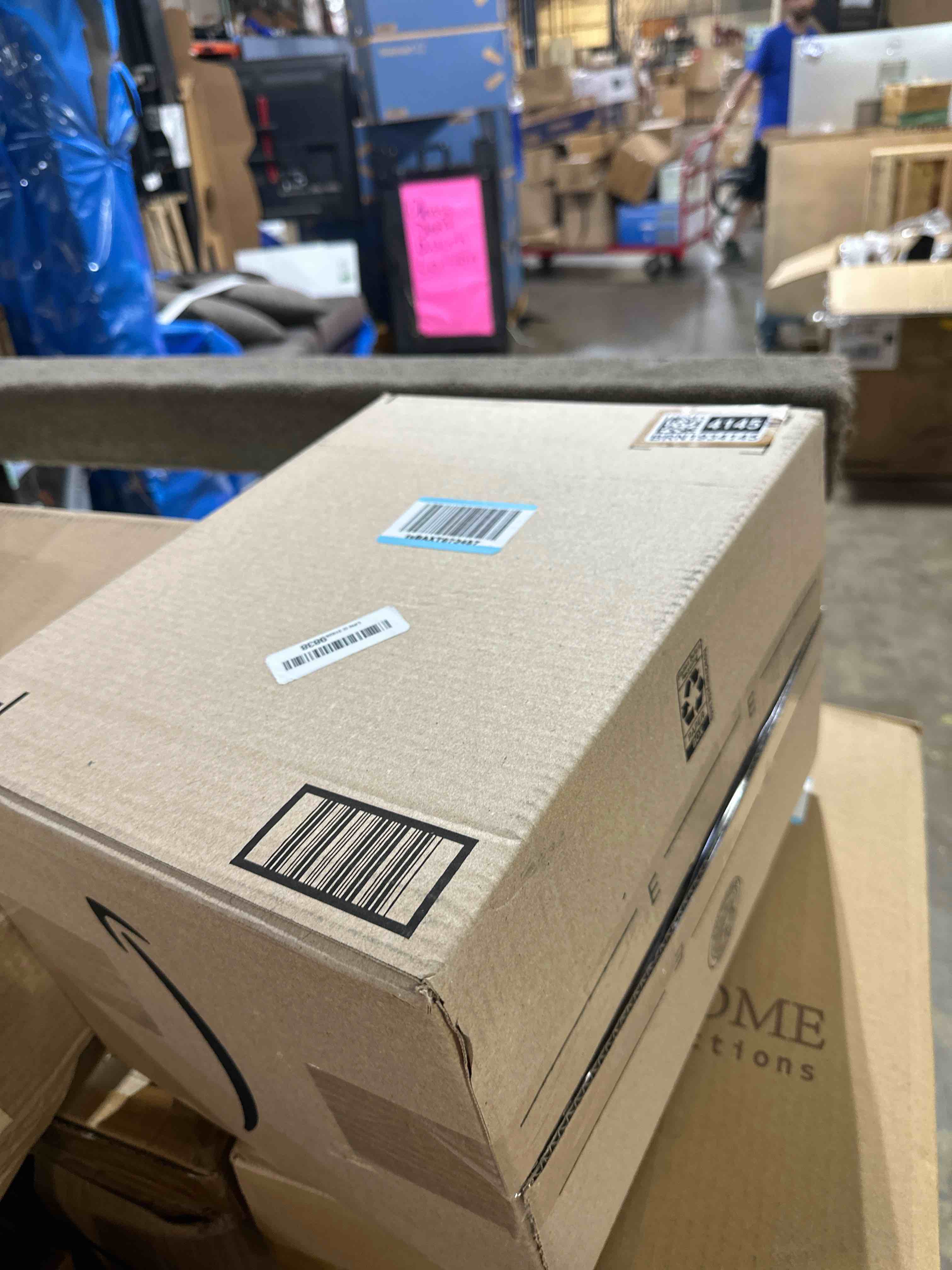 https://s3.amazonaws.com/lotting-images-prod/phillipi/BRN1934145_1751033034649.jpeg