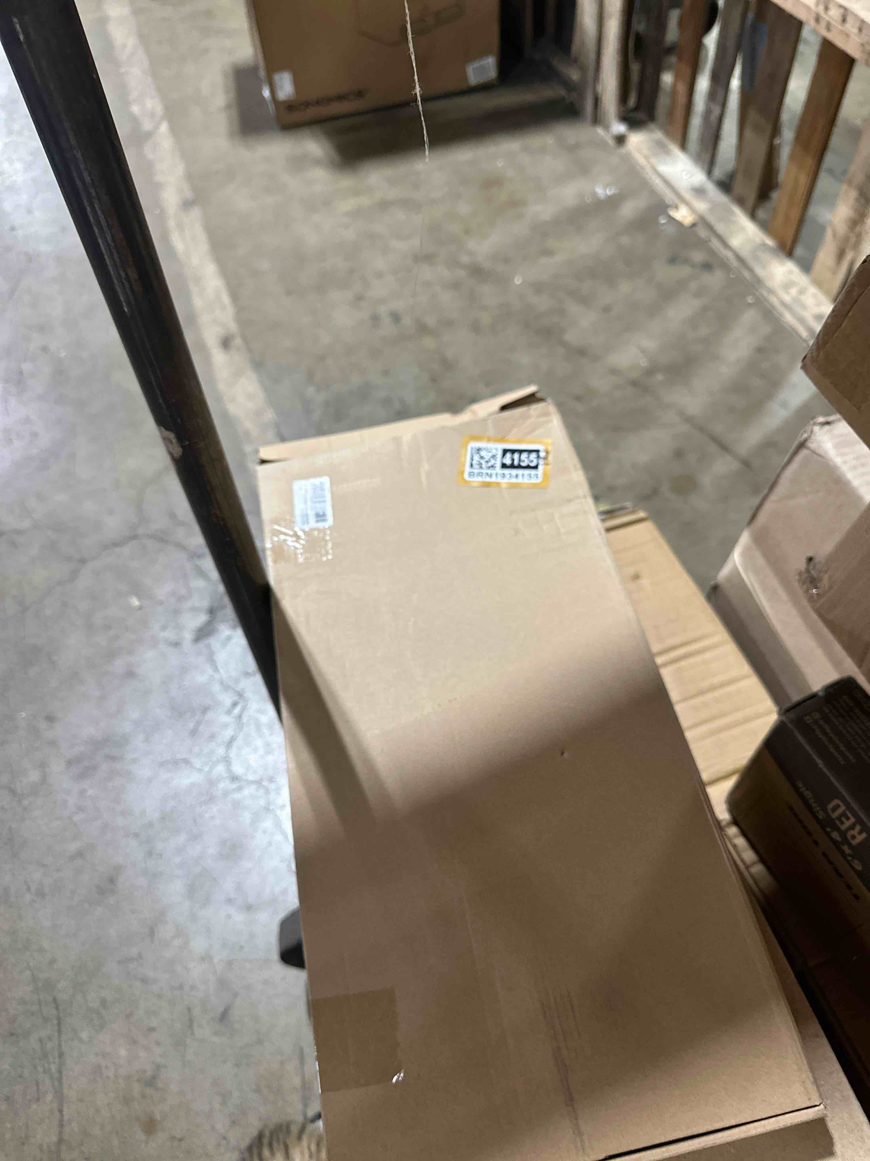 https://s3.amazonaws.com/lotting-images-prod/phillipi/BRN1934155_1751033507110.jpeg