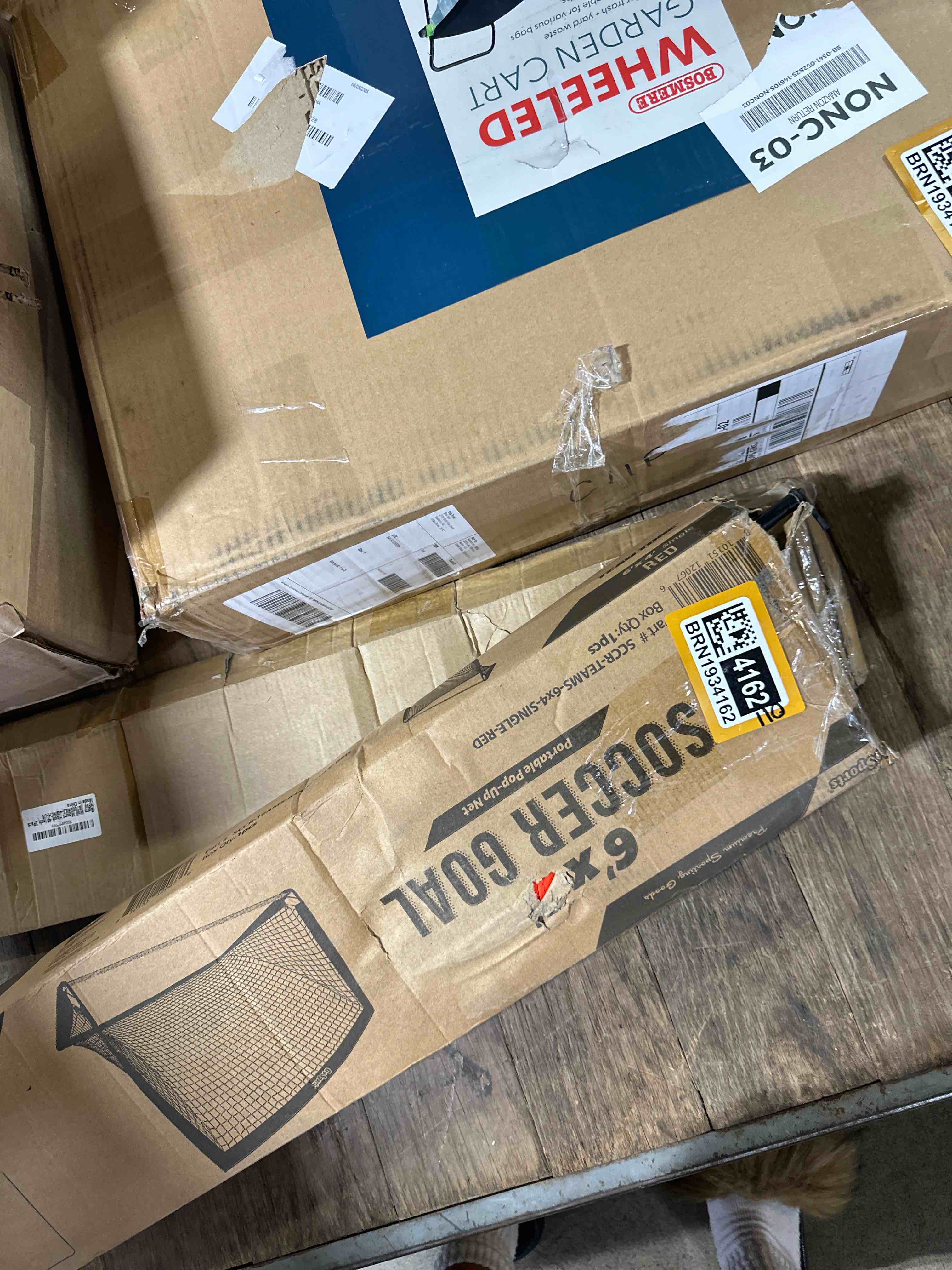 https://s3.amazonaws.com/lotting-images-prod/phillipi/BRN1934162_1751033772116.jpeg