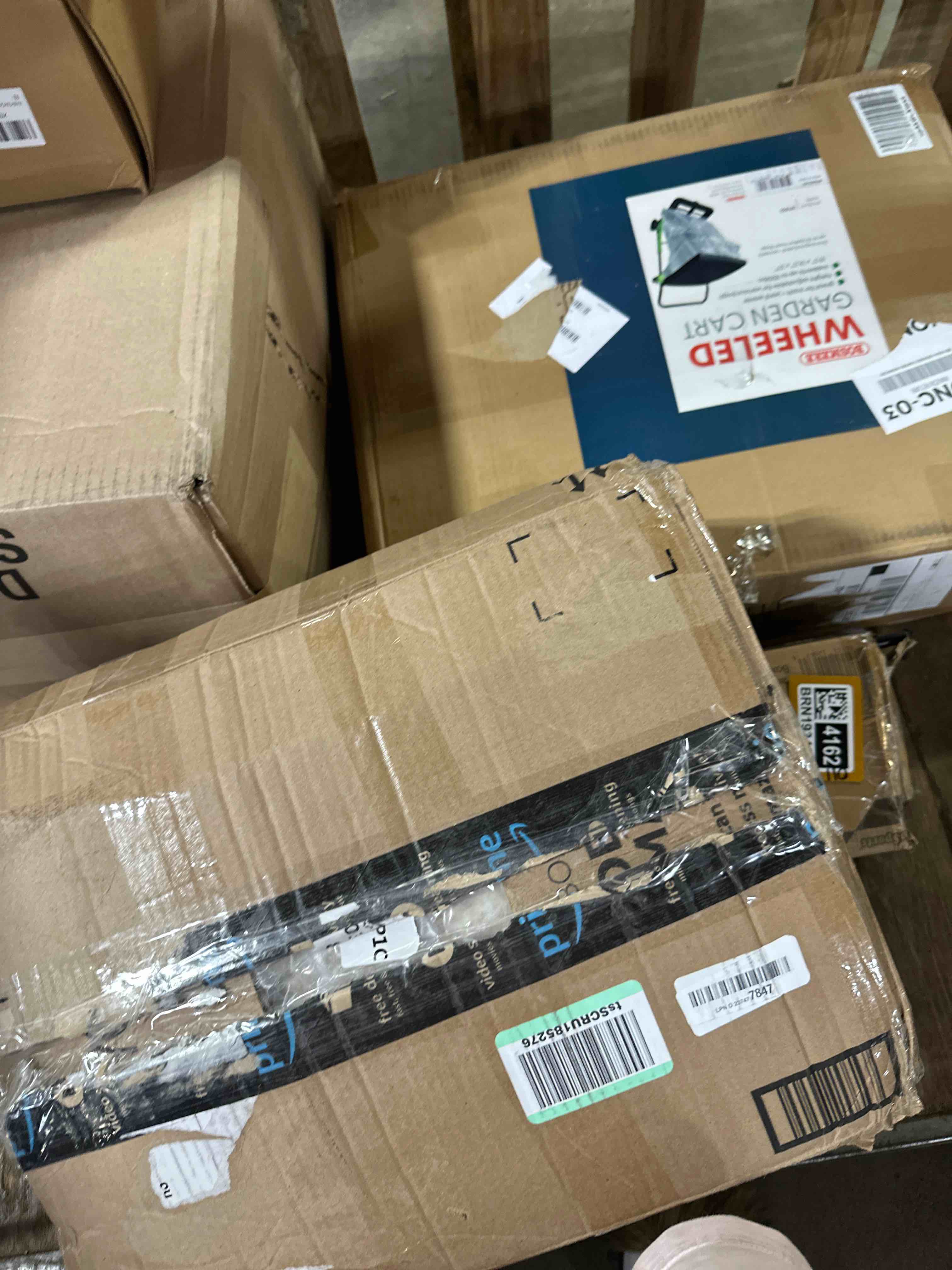 https://s3.amazonaws.com/lotting-images-prod/phillipi/BRN1934163_1751033739085.jpeg