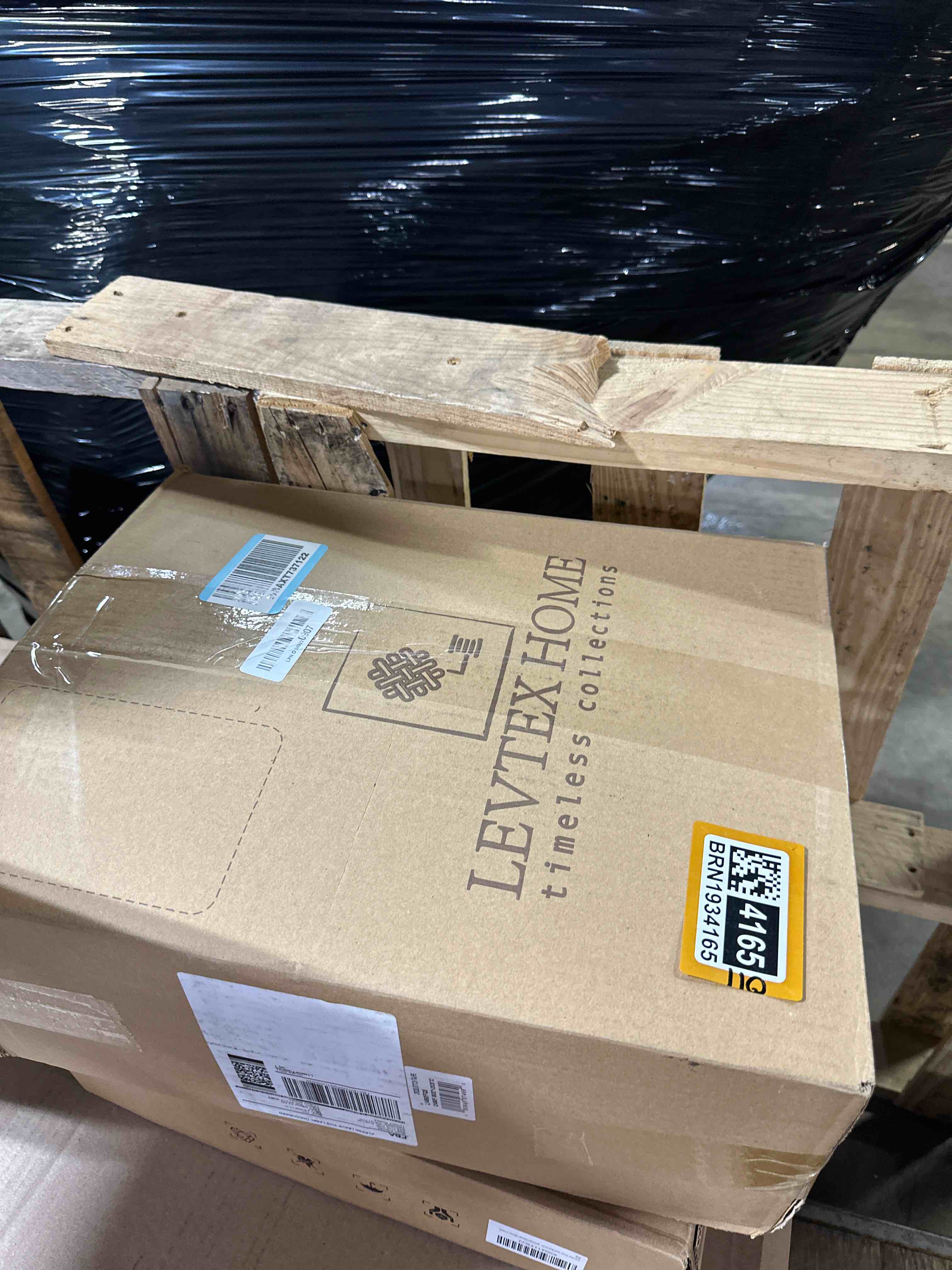 https://s3.amazonaws.com/lotting-images-prod/phillipi/BRN1934165_1751033817505.jpeg