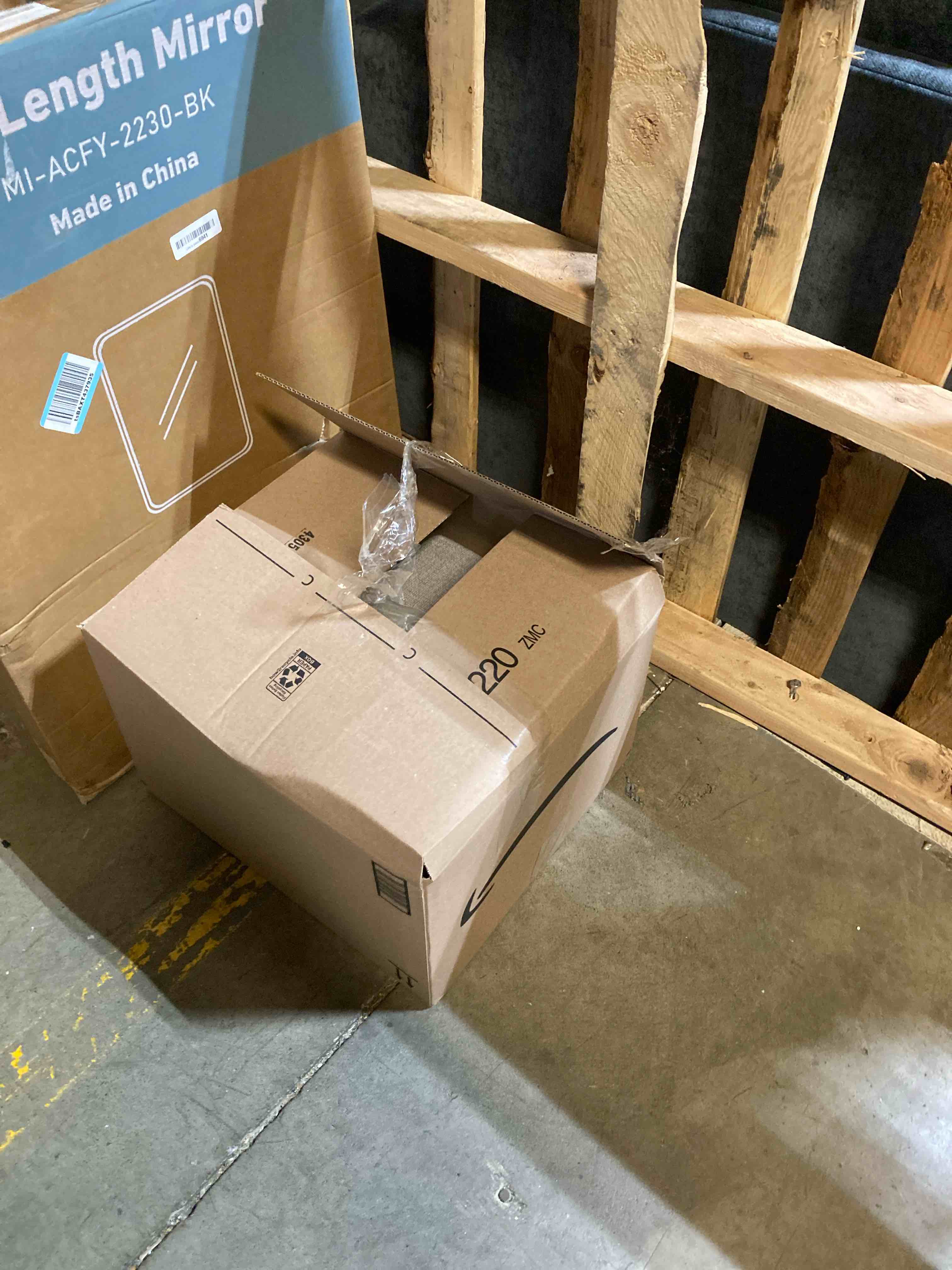 https://s3.amazonaws.com/lotting-images-prod/phillipi/BRN1934192_1751030578259.jpeg