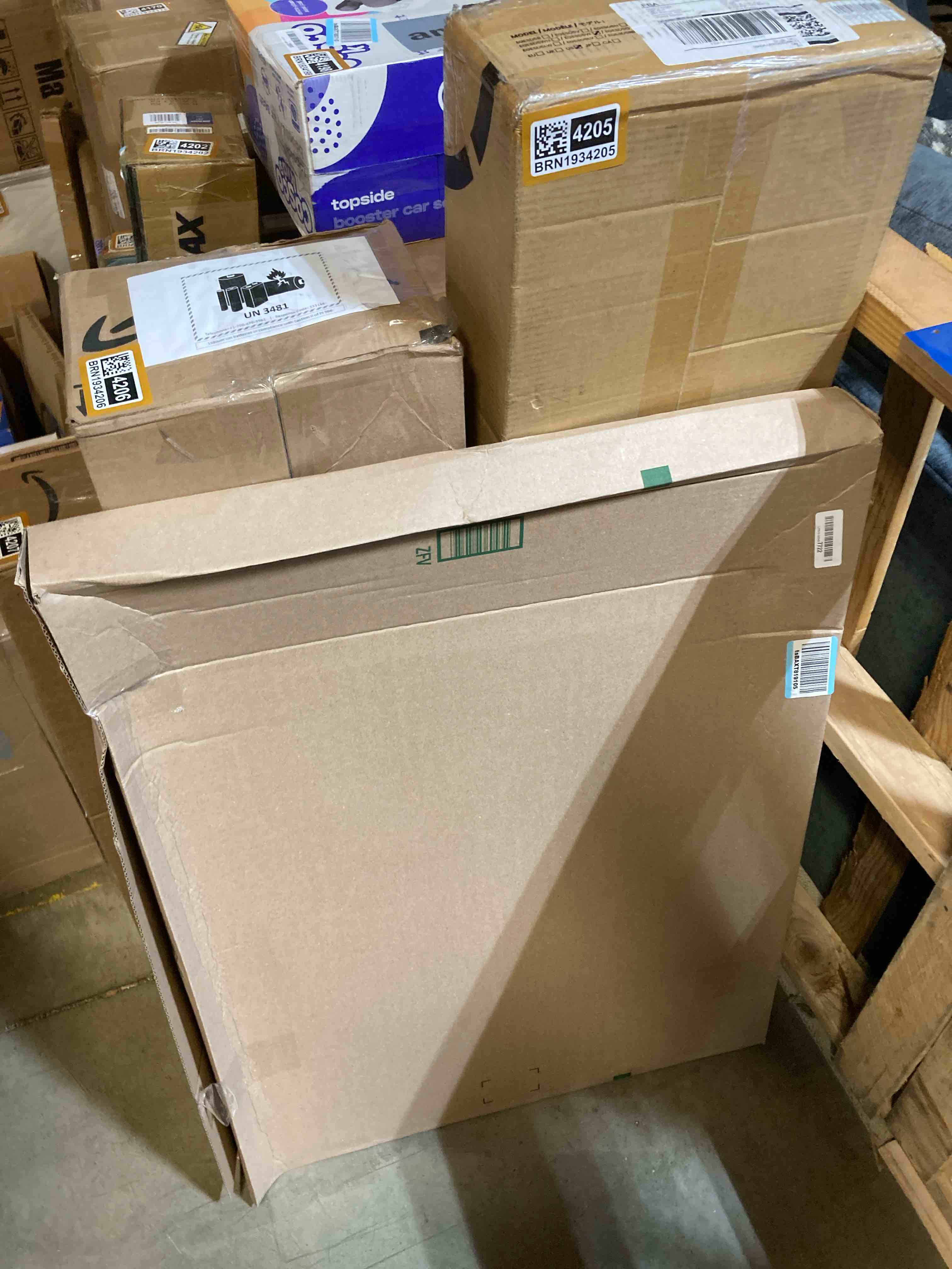https://s3.amazonaws.com/lotting-images-prod/phillipi/BRN1934208_1751032213996.jpeg
