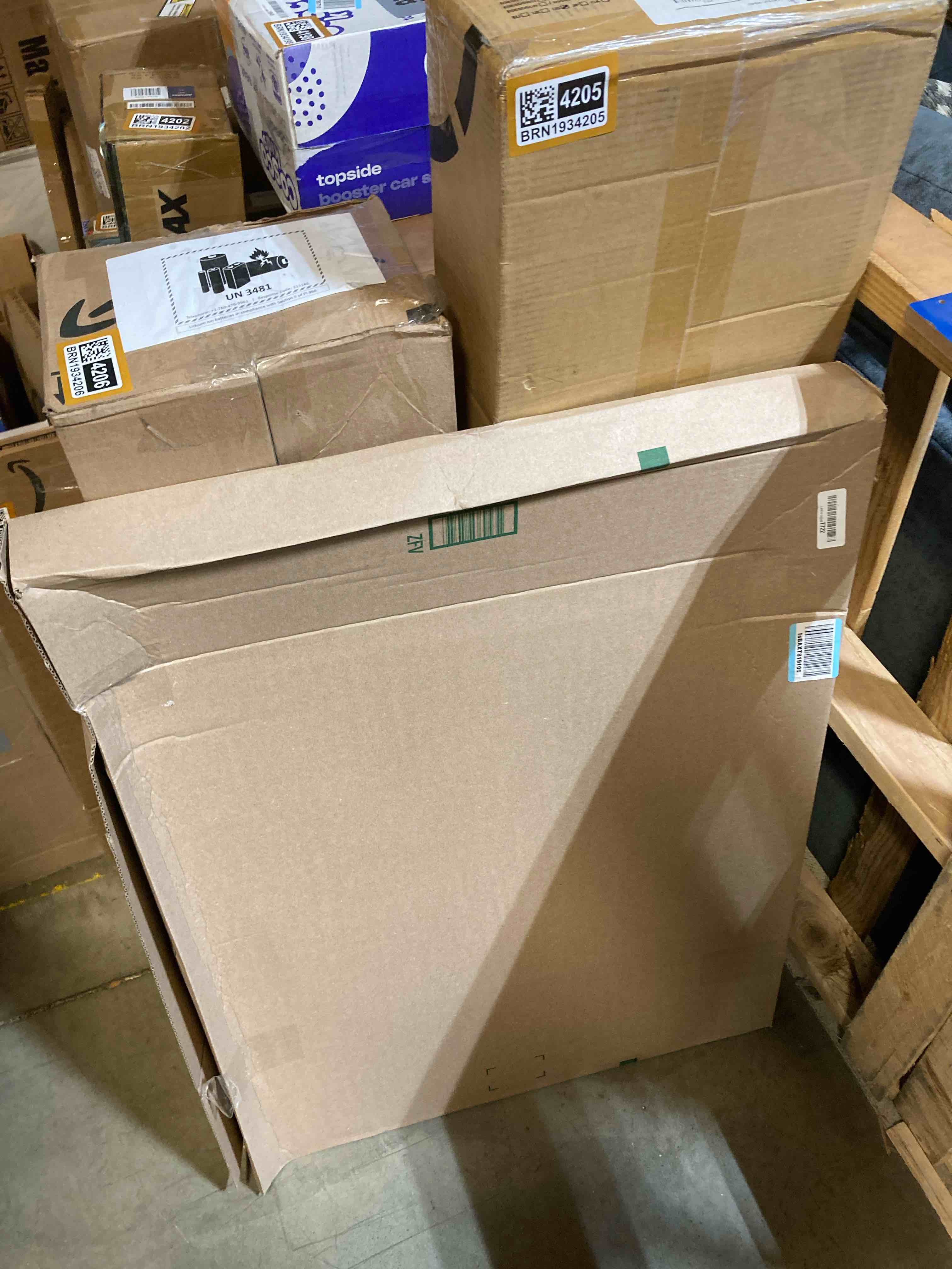 https://s3.amazonaws.com/lotting-images-prod/phillipi/BRN1934208_1751032215076.jpeg