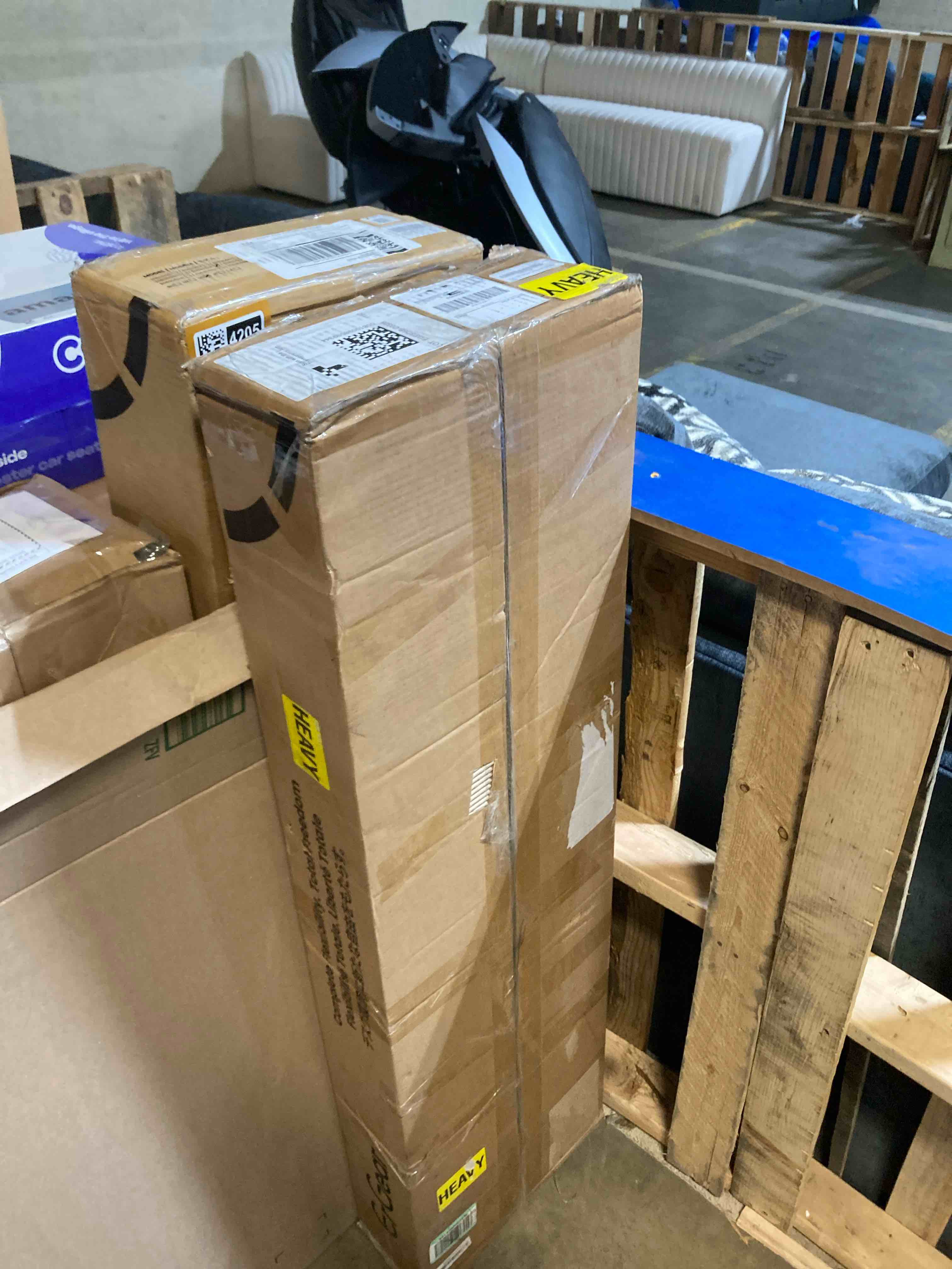 https://s3.amazonaws.com/lotting-images-prod/phillipi/BRN1934210_1751032595596.jpeg