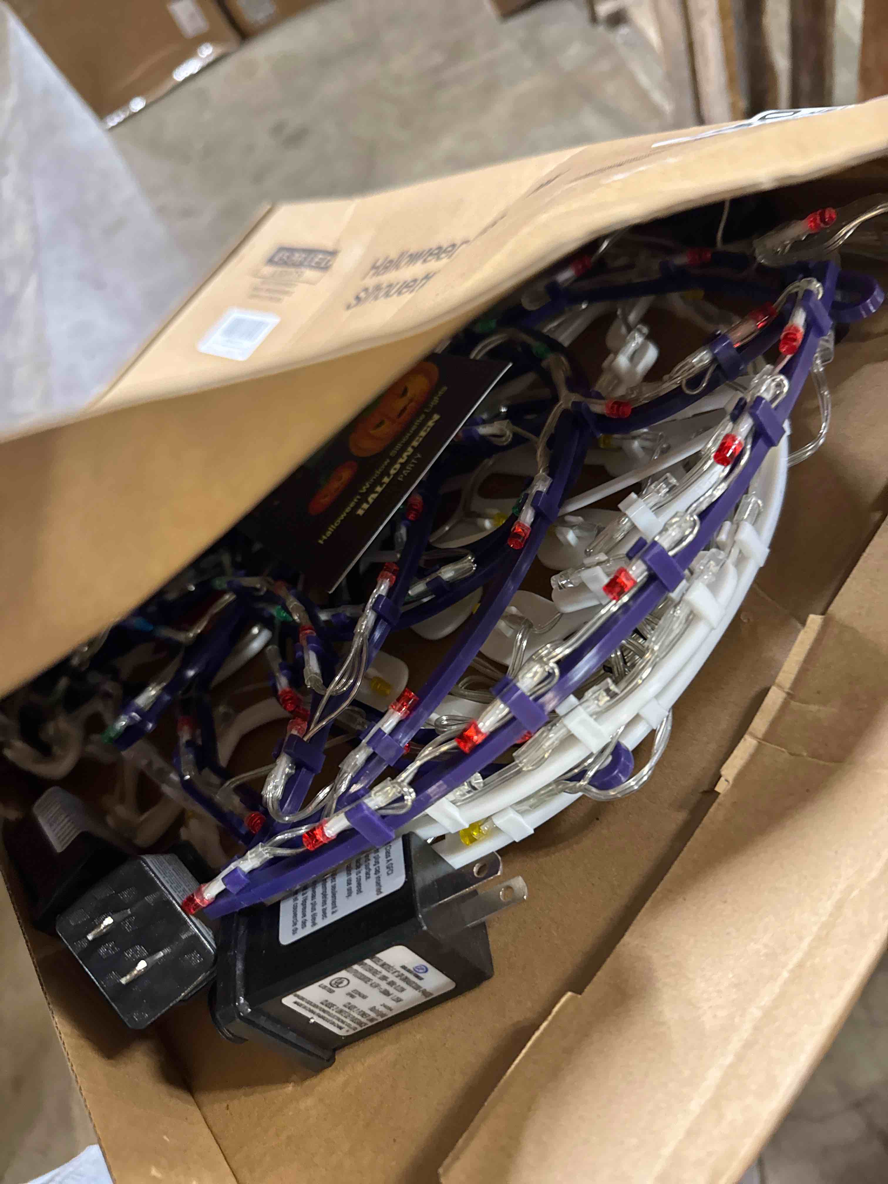 https://s3.amazonaws.com/lotting-images-prod/phillipi/BRN1934313_1751985060438.jpeg