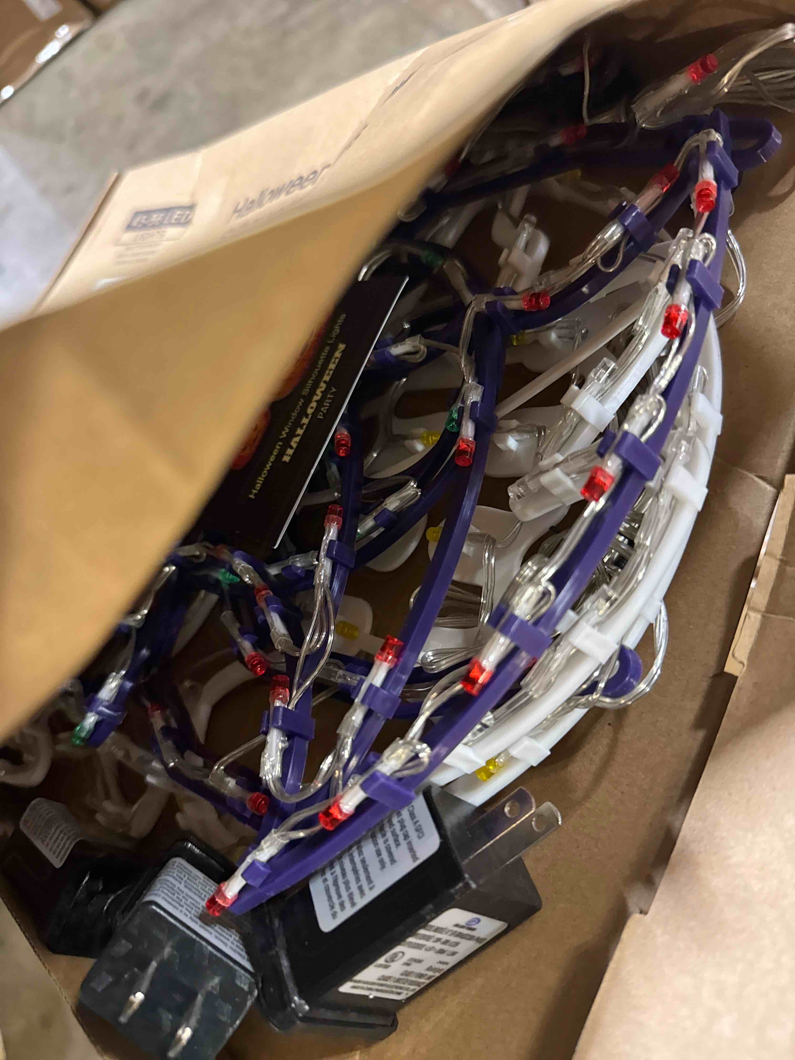 https://s3.amazonaws.com/lotting-images-prod/phillipi/BRN1934313_1751985061361.jpeg
