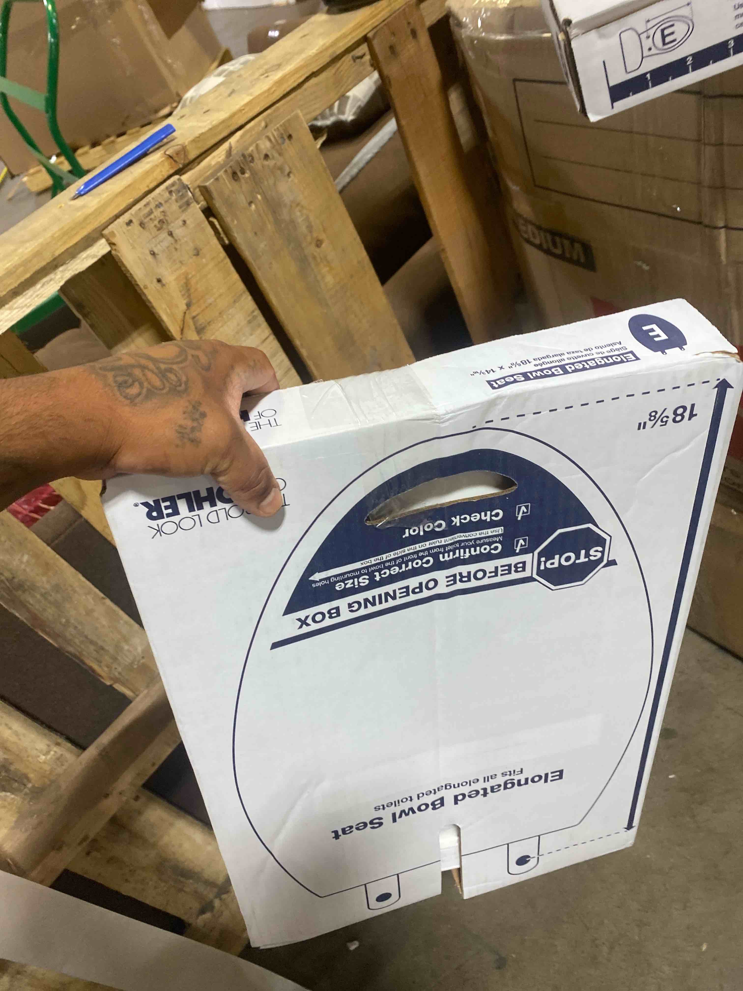https://s3.amazonaws.com/lotting-images-prod/phillipi/BRN1934384_1752074445878.jpeg