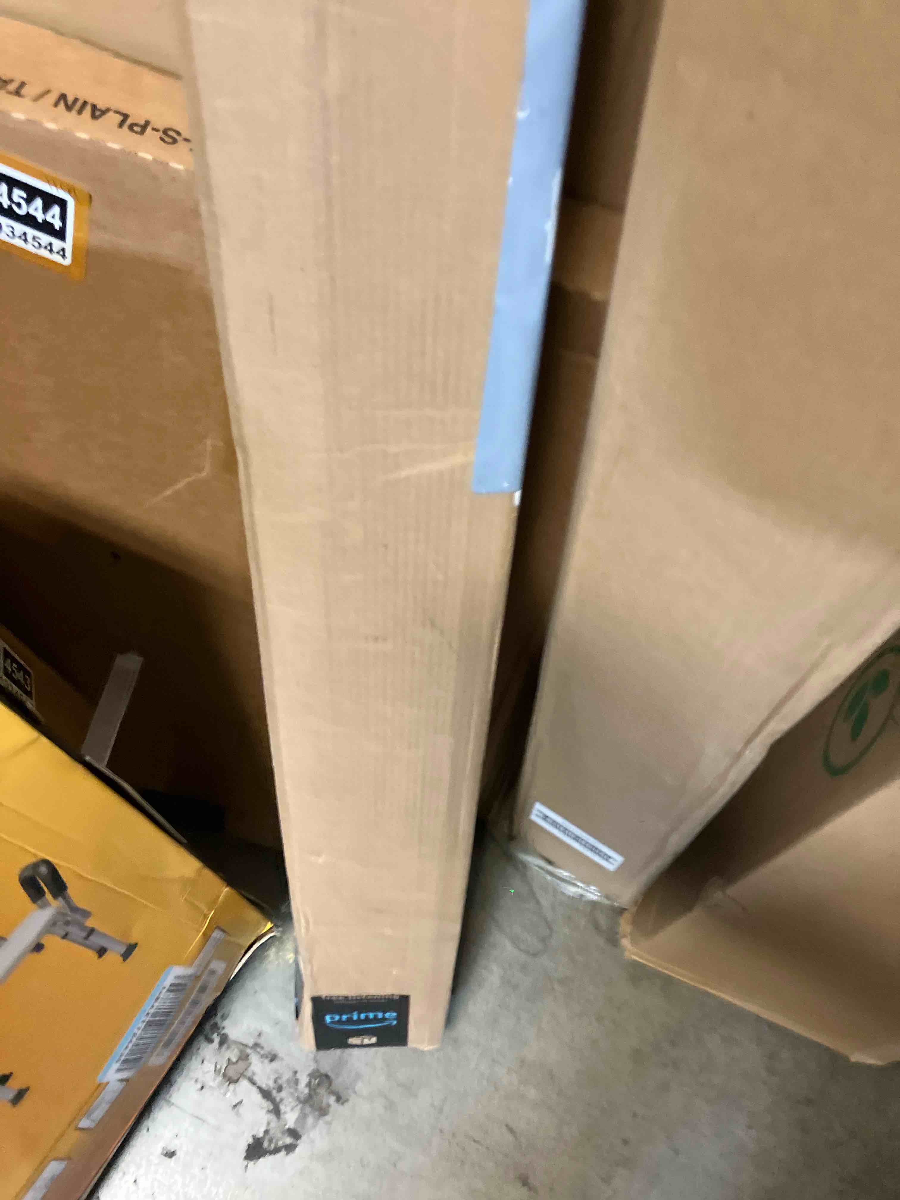 https://s3.amazonaws.com/lotting-images-prod/phillipi/BRN1934537_1753200641885.jpeg