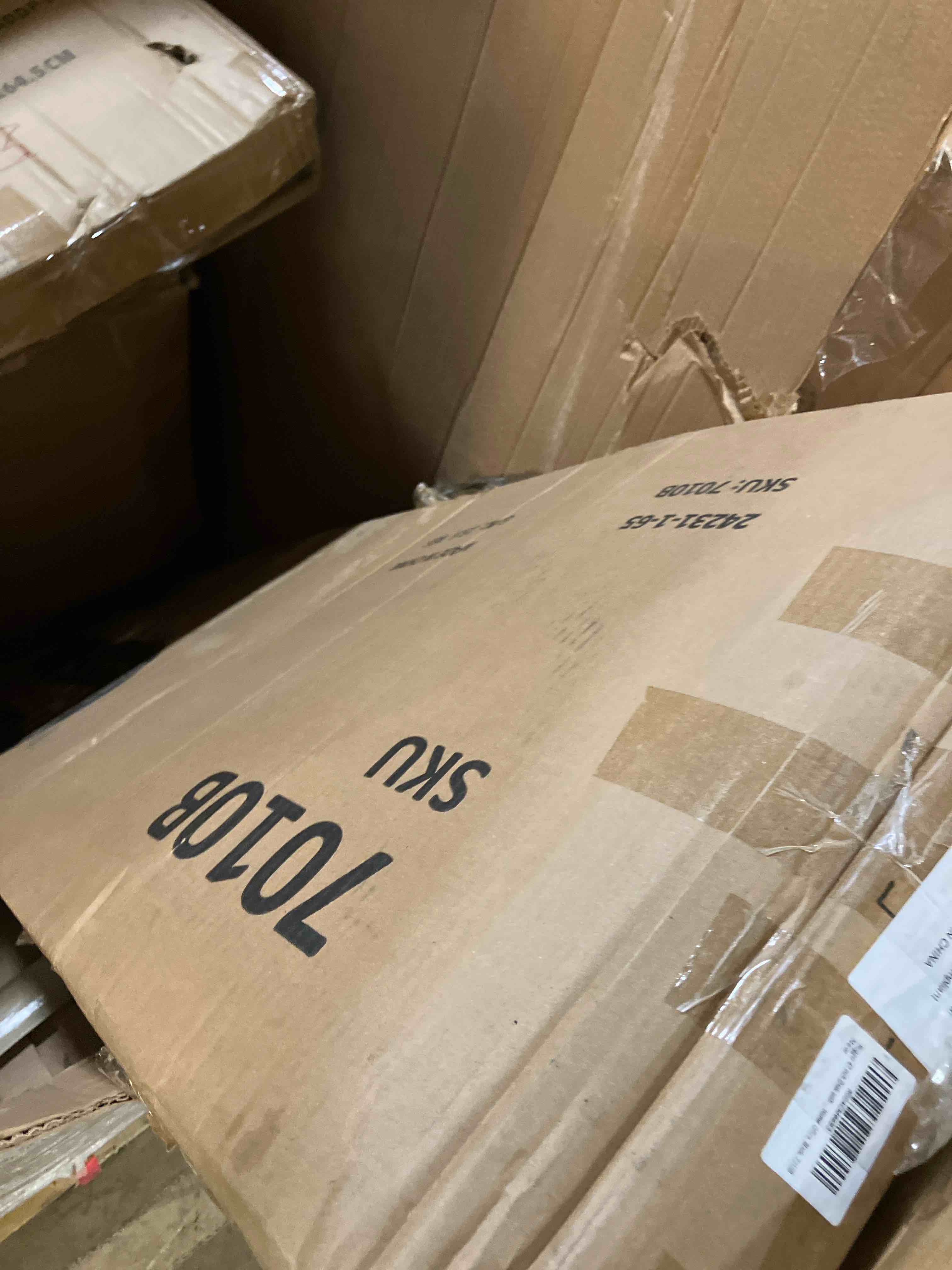 https://s3.amazonaws.com/lotting-images-prod/phillipi/BRN1934548_1753199500346.jpeg