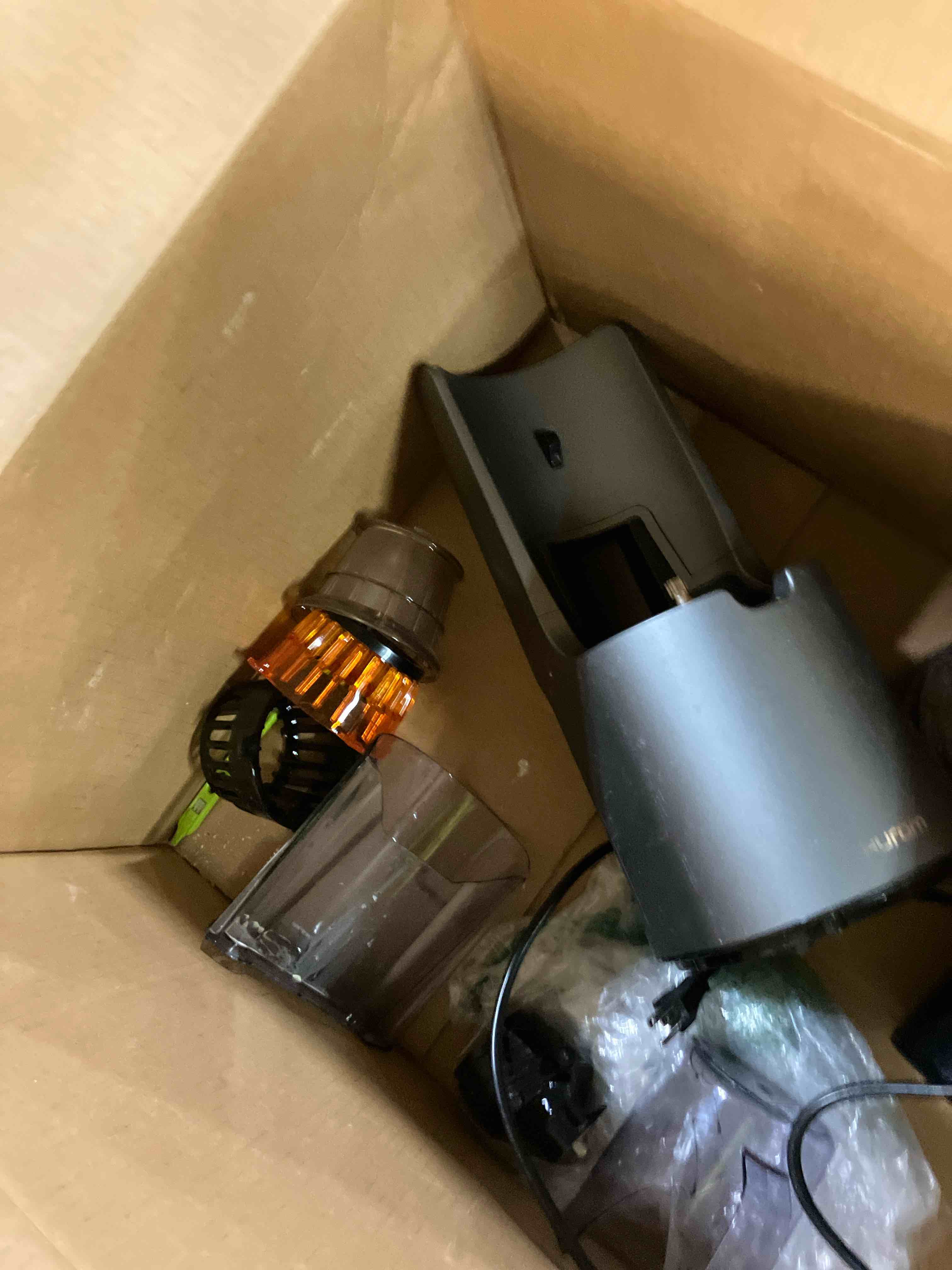 https://s3.amazonaws.com/lotting-images-prod/phillipi/BRN1934552_1753198967852.jpeg