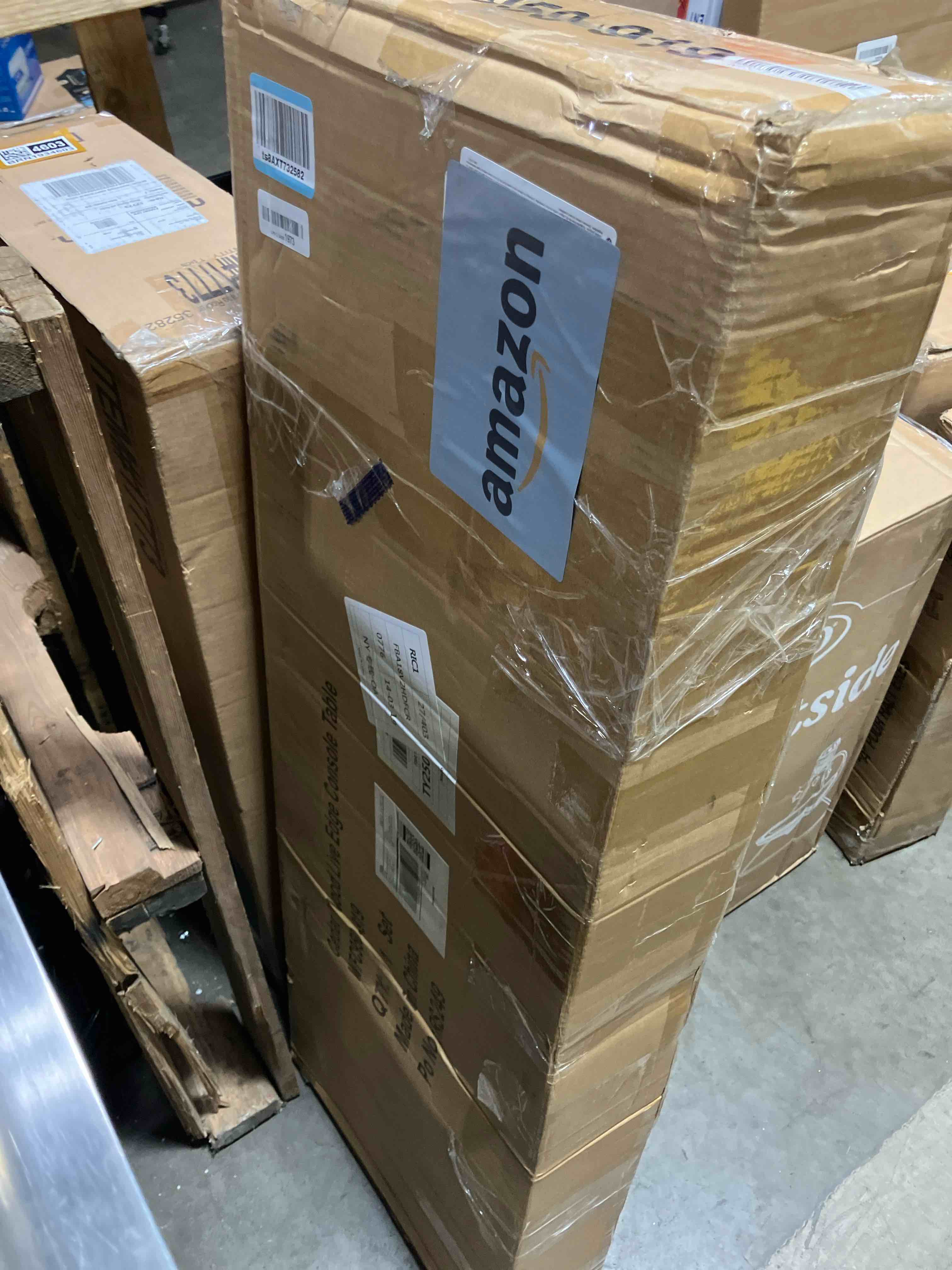 https://s3.amazonaws.com/lotting-images-prod/phillipi/BRN1934602_1753803420778.jpeg