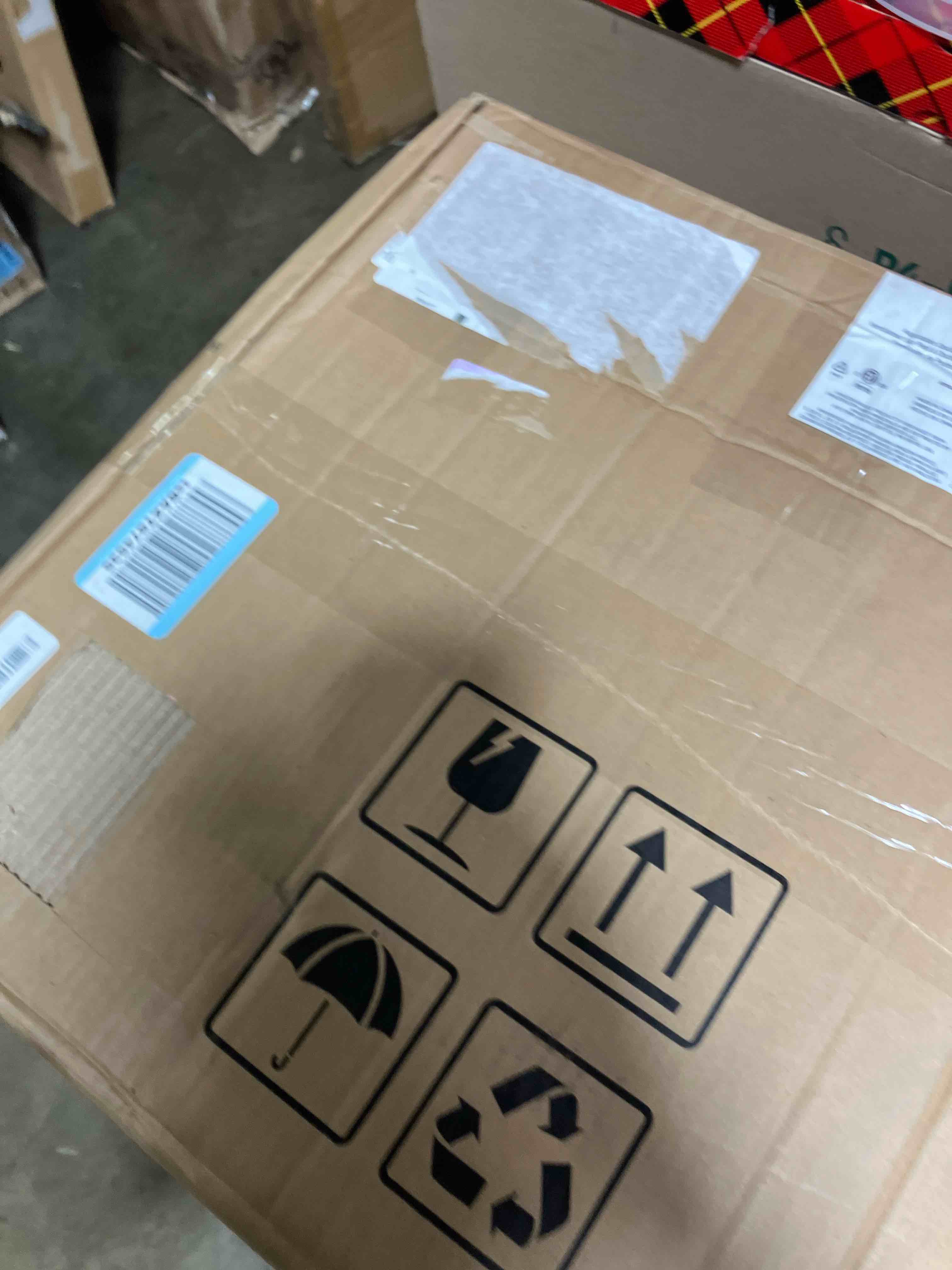 https://s3.amazonaws.com/lotting-images-prod/phillipi/BRN1934610_1753802498362.jpeg