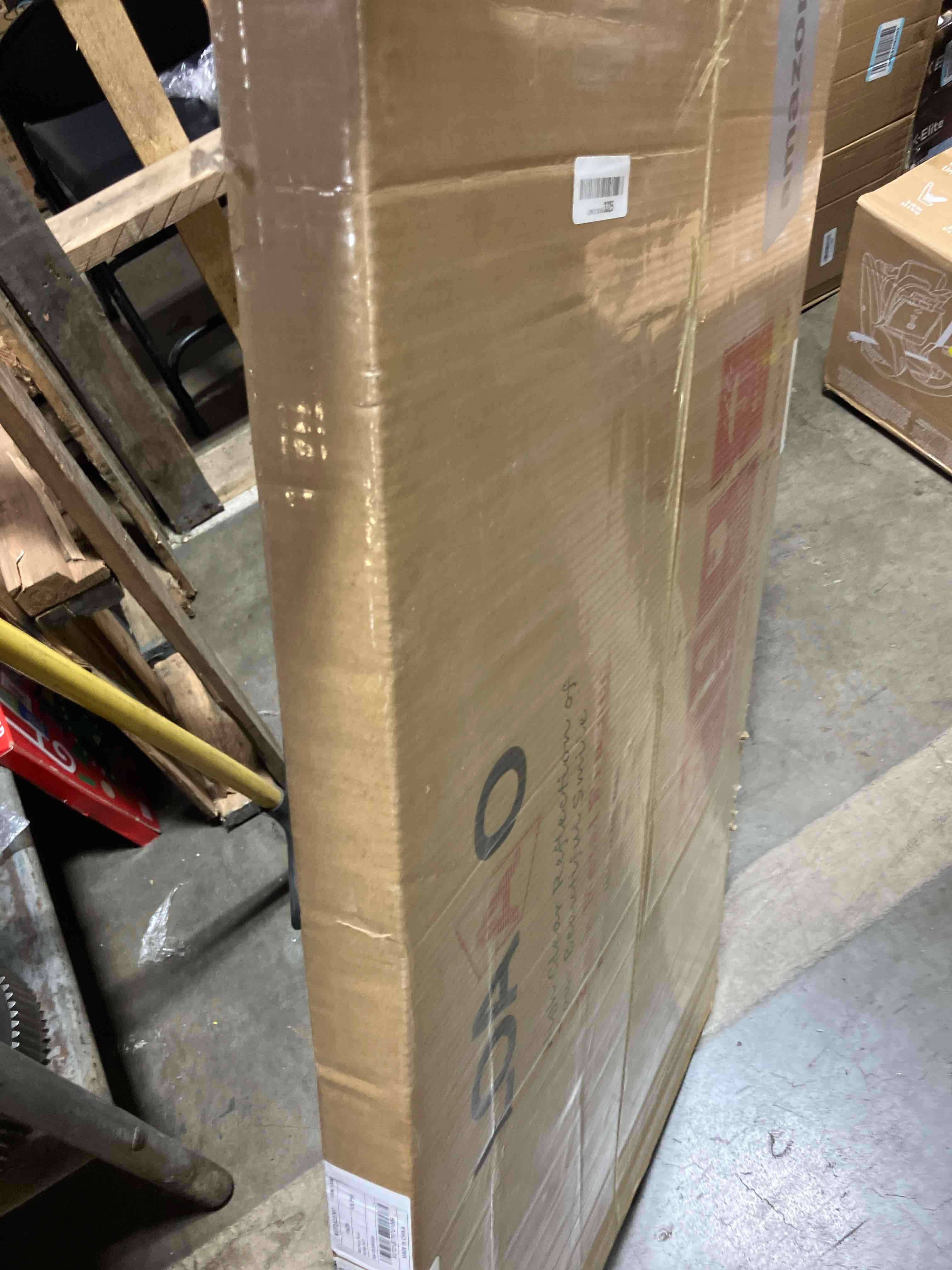 https://s3.amazonaws.com/lotting-images-prod/phillipi/BRN1934614_1753802142744.jpeg