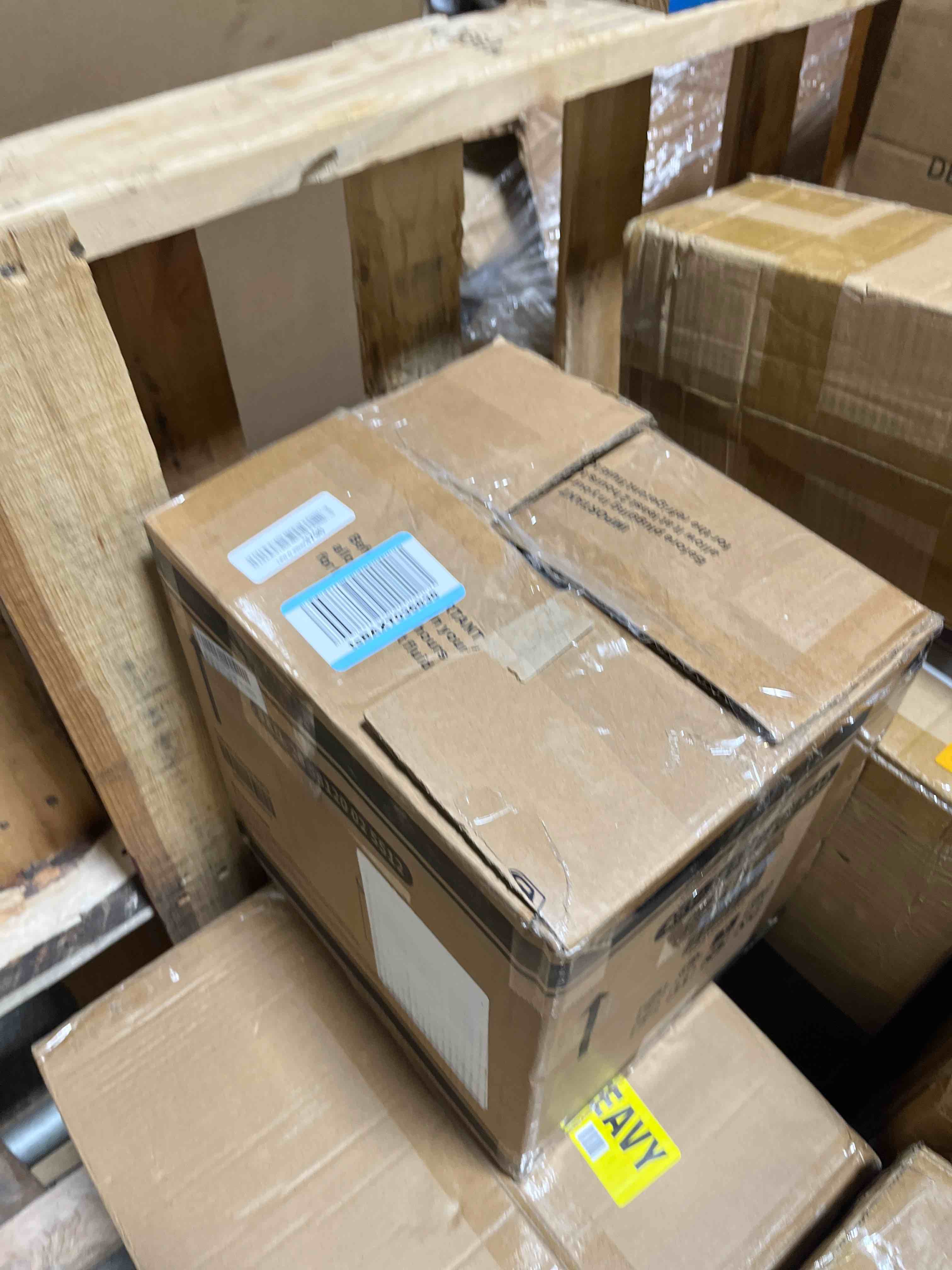 https://s3.amazonaws.com/lotting-images-prod/phillipi/BRN1934653_1753809673520.jpeg