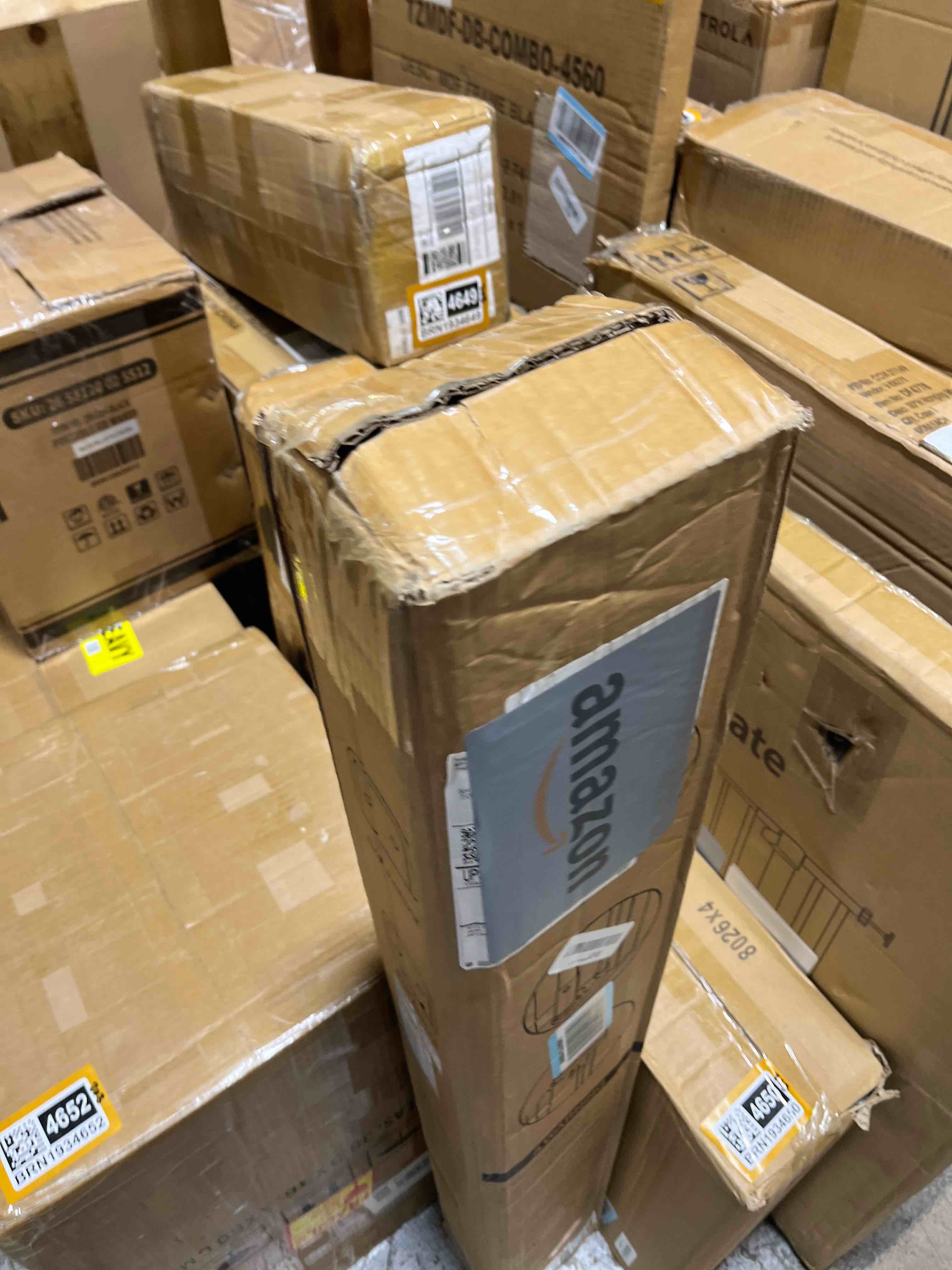 https://s3.amazonaws.com/lotting-images-prod/phillipi/BRN1934654_1753809717360.jpeg