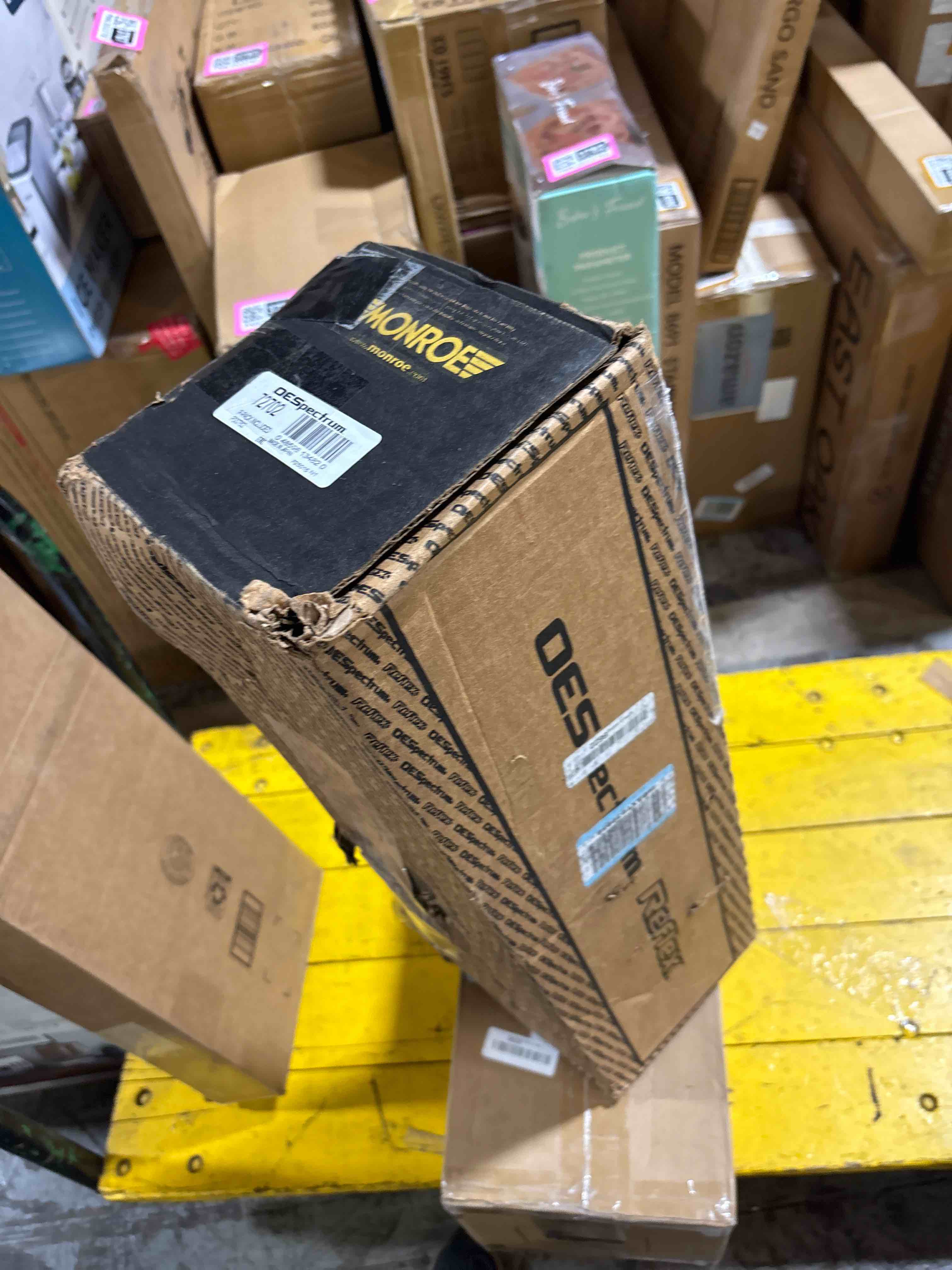 https://s3.amazonaws.com/lotting-images-prod/phillipi/BRN1934702_1753895157619.jpeg
