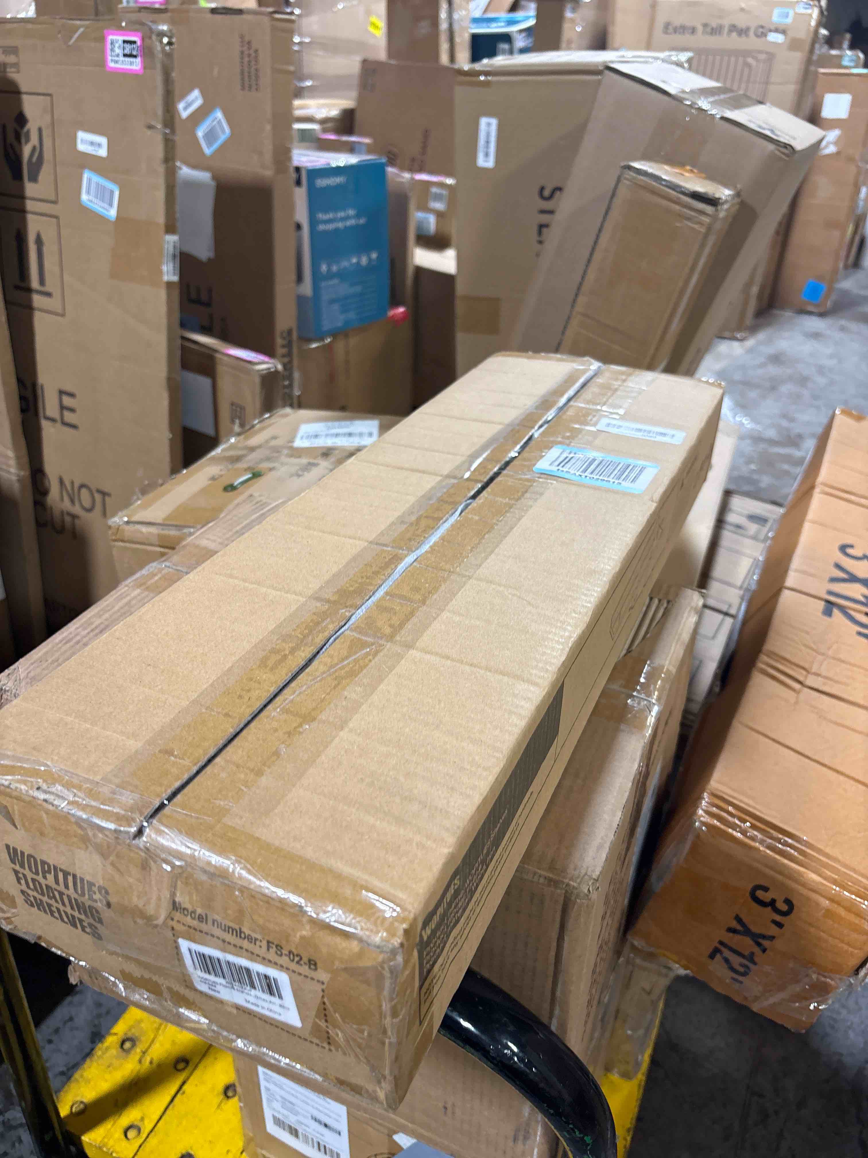 https://s3.amazonaws.com/lotting-images-prod/phillipi/BRN1934726_1753899491998.jpeg