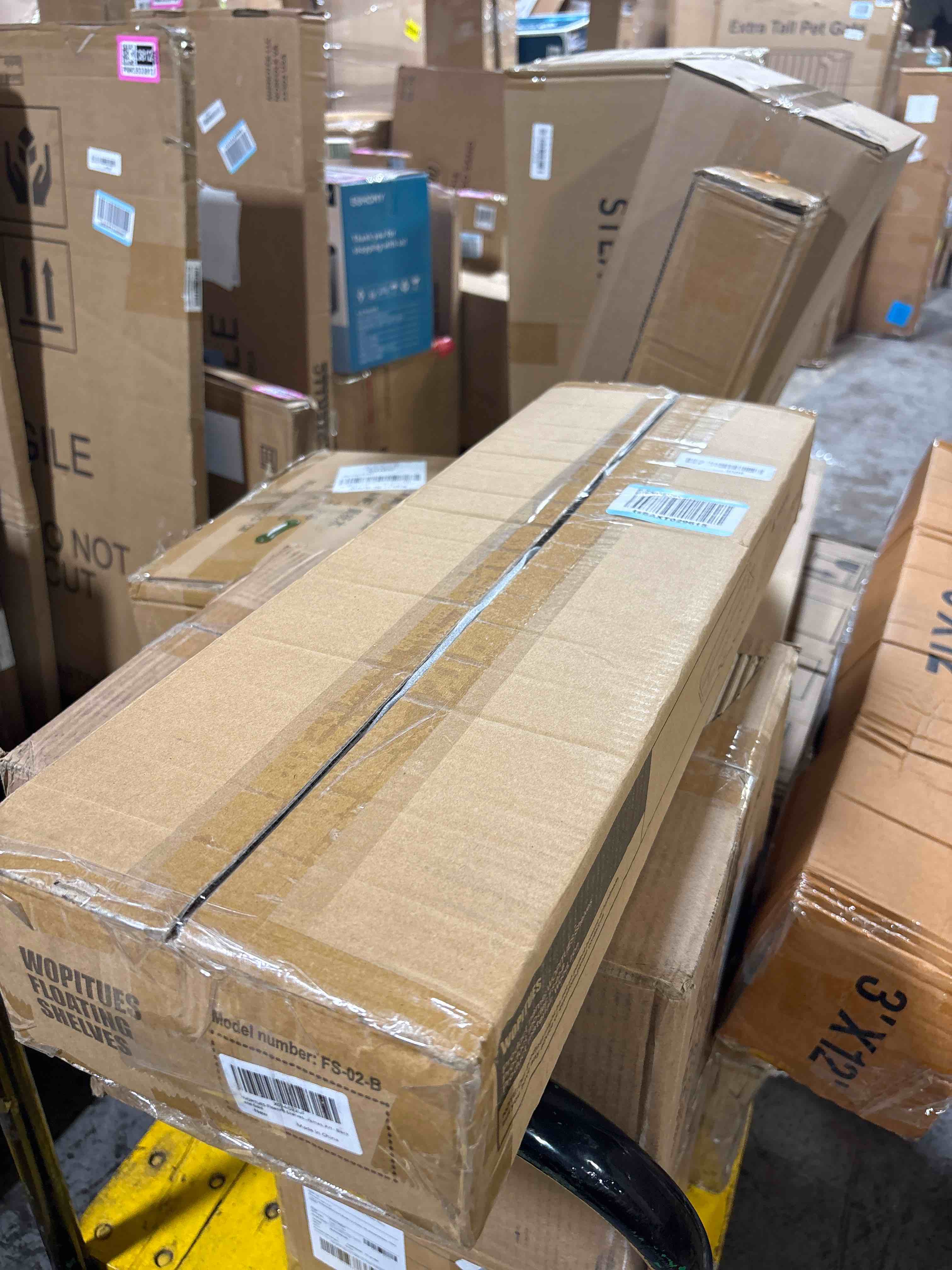 https://s3.amazonaws.com/lotting-images-prod/phillipi/BRN1934726_1753899493005.jpeg