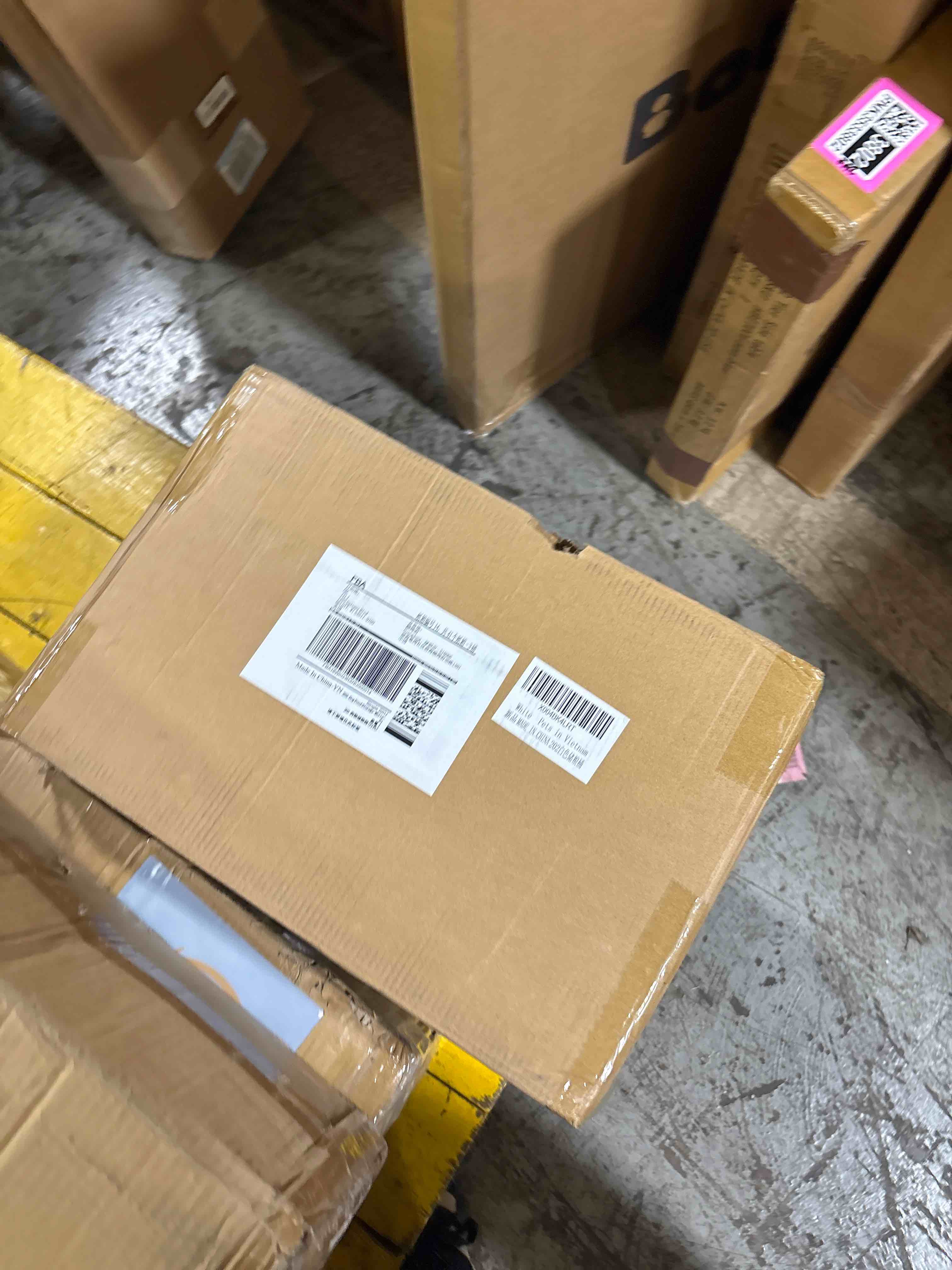 https://s3.amazonaws.com/lotting-images-prod/phillipi/BRN1934734_1753900112248.jpeg