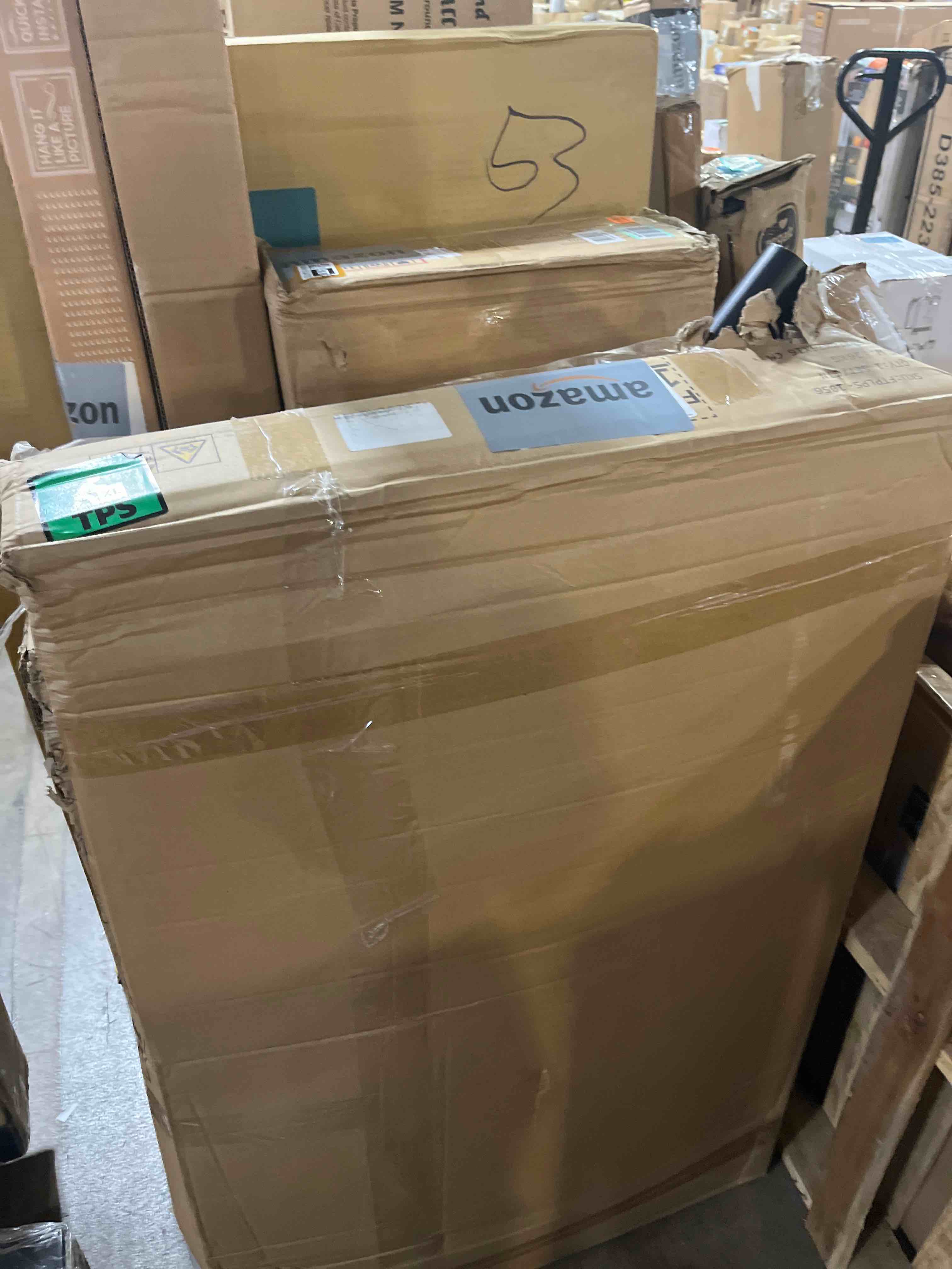 https://s3.amazonaws.com/lotting-images-prod/phillipi/BRN1934783_1754412107888.jpeg