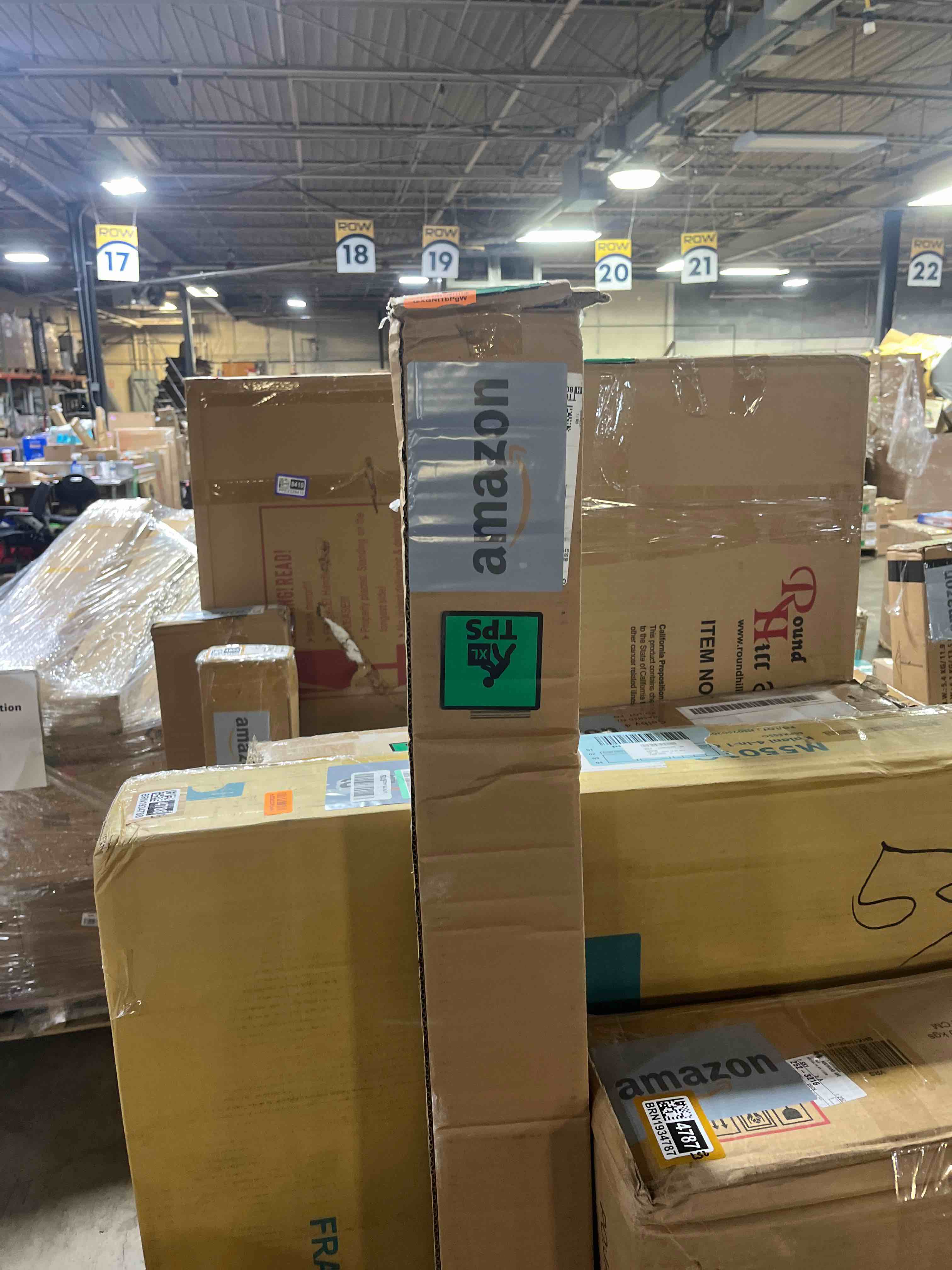 https://s3.amazonaws.com/lotting-images-prod/phillipi/BRN1934786_1754411252095.jpeg