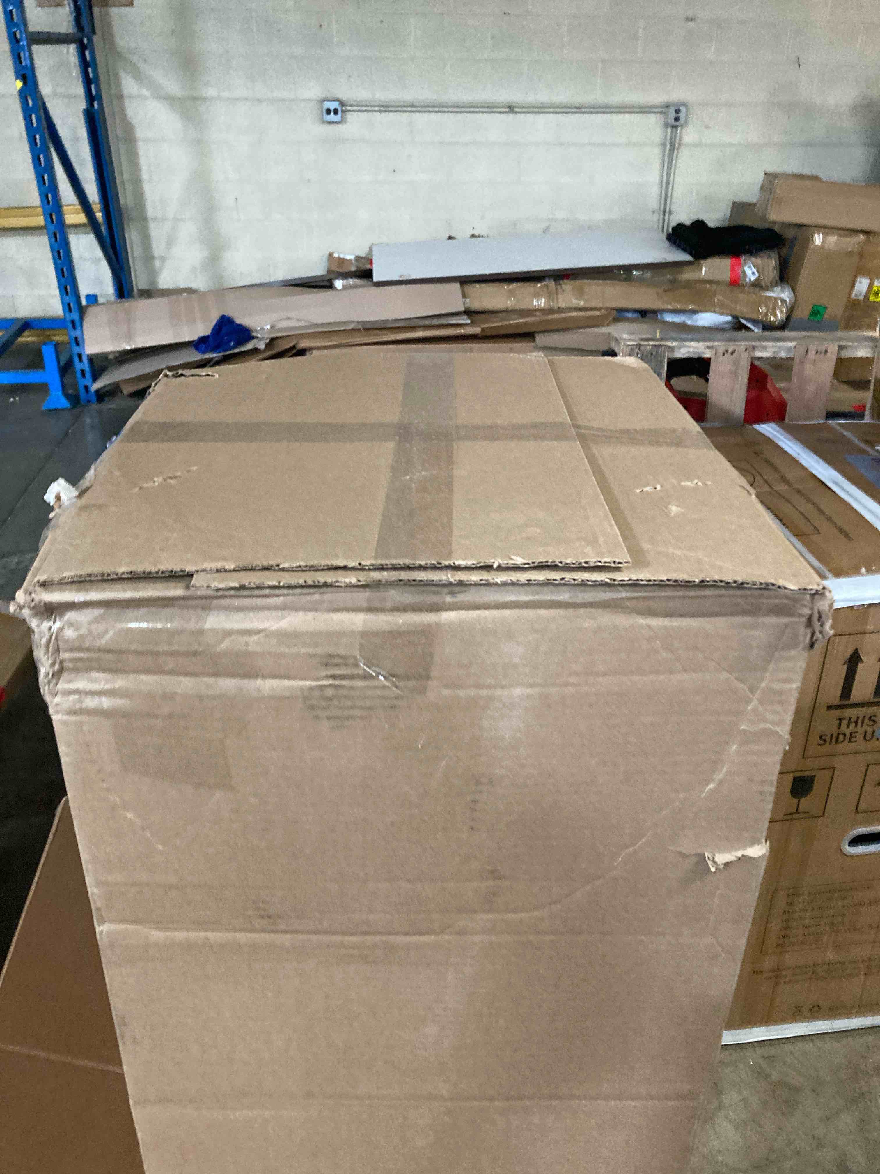 https://s3.amazonaws.com/lotting-images-prod/phillipi/BRN1934812_1754502045424.jpeg