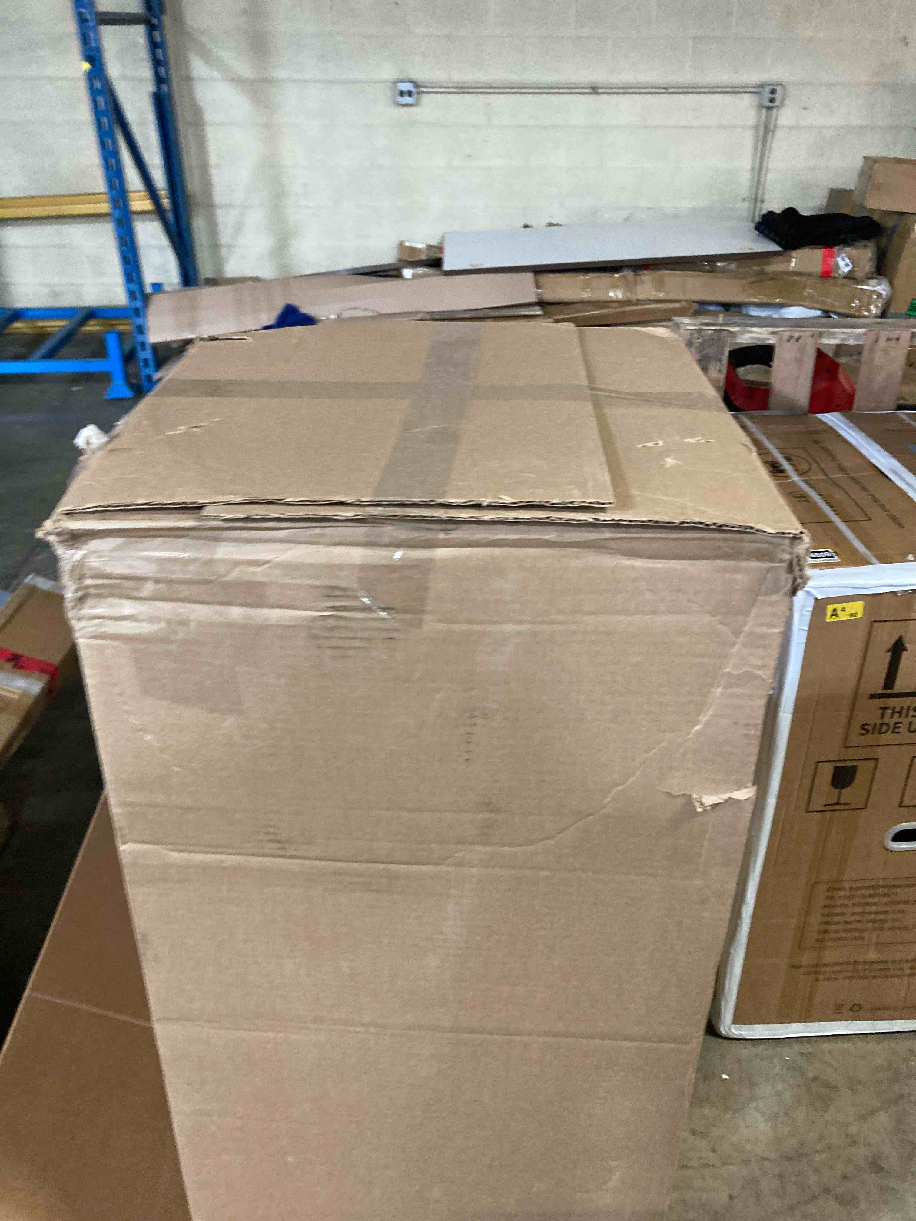 https://s3.amazonaws.com/lotting-images-prod/phillipi/BRN1934812_1754502046588.jpeg