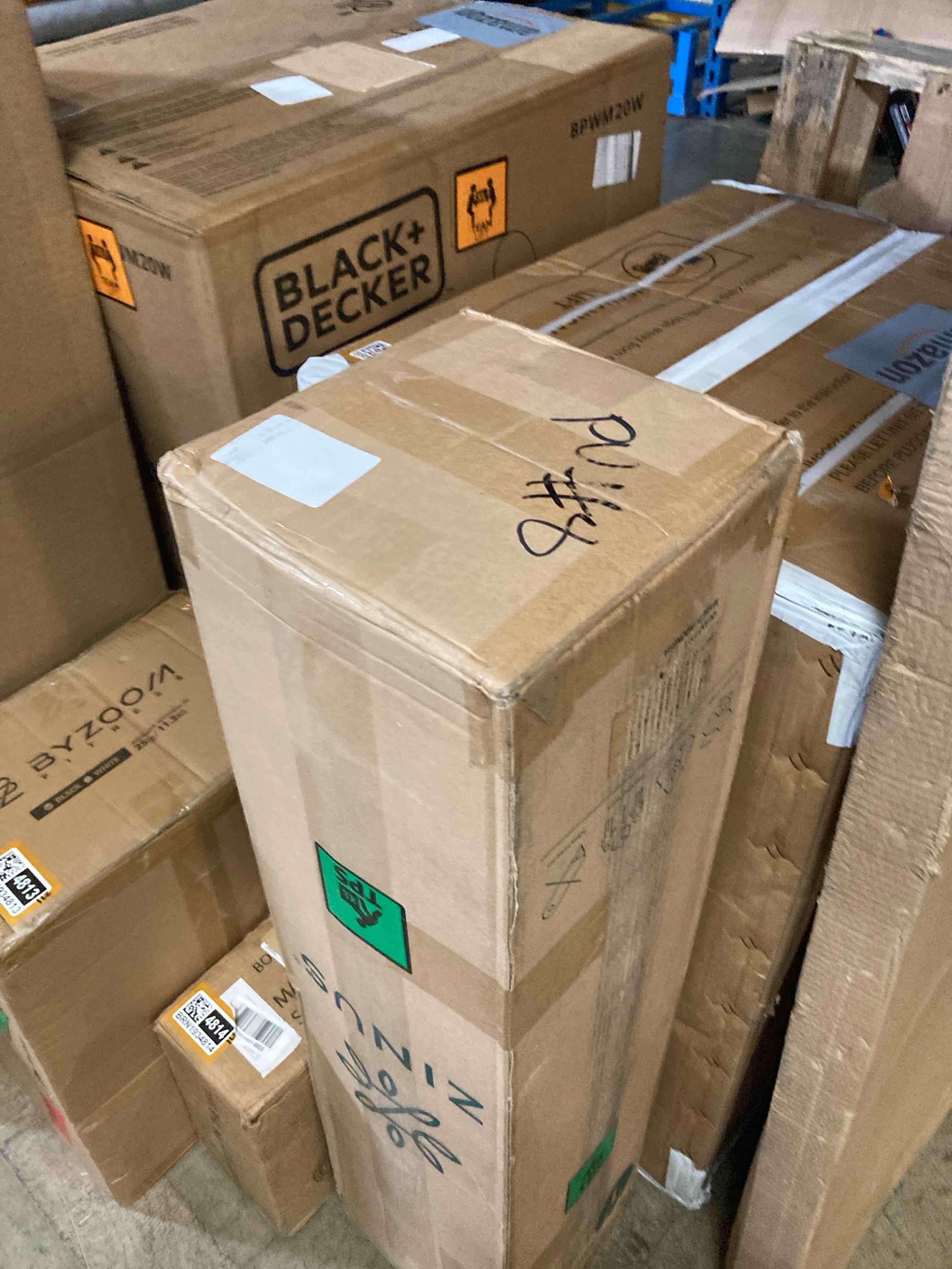 https://s3.amazonaws.com/lotting-images-prod/phillipi/BRN1934815_1754502683078.jpeg
