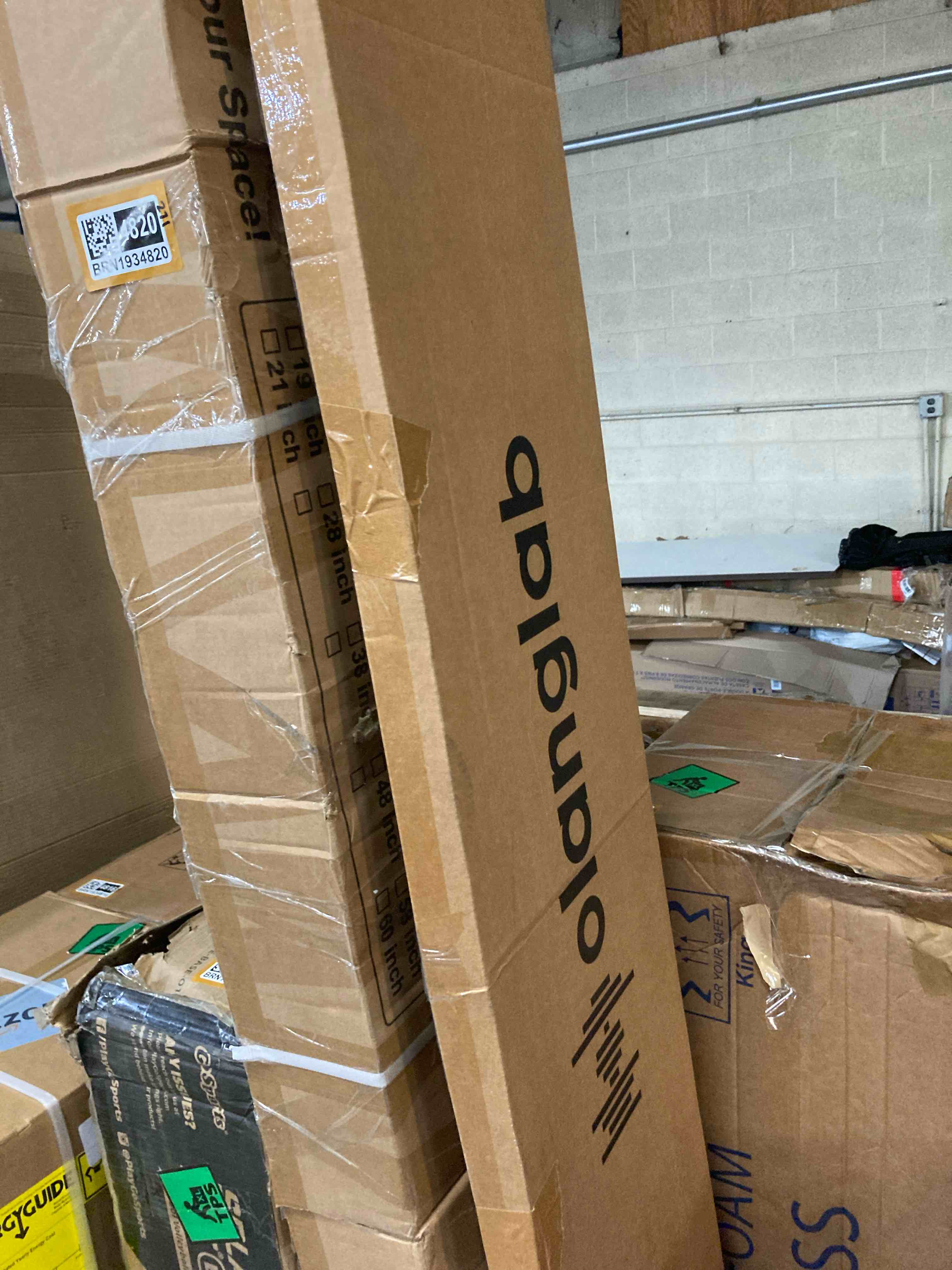 https://s3.amazonaws.com/lotting-images-prod/phillipi/BRN1934823_1754503975613.jpeg
