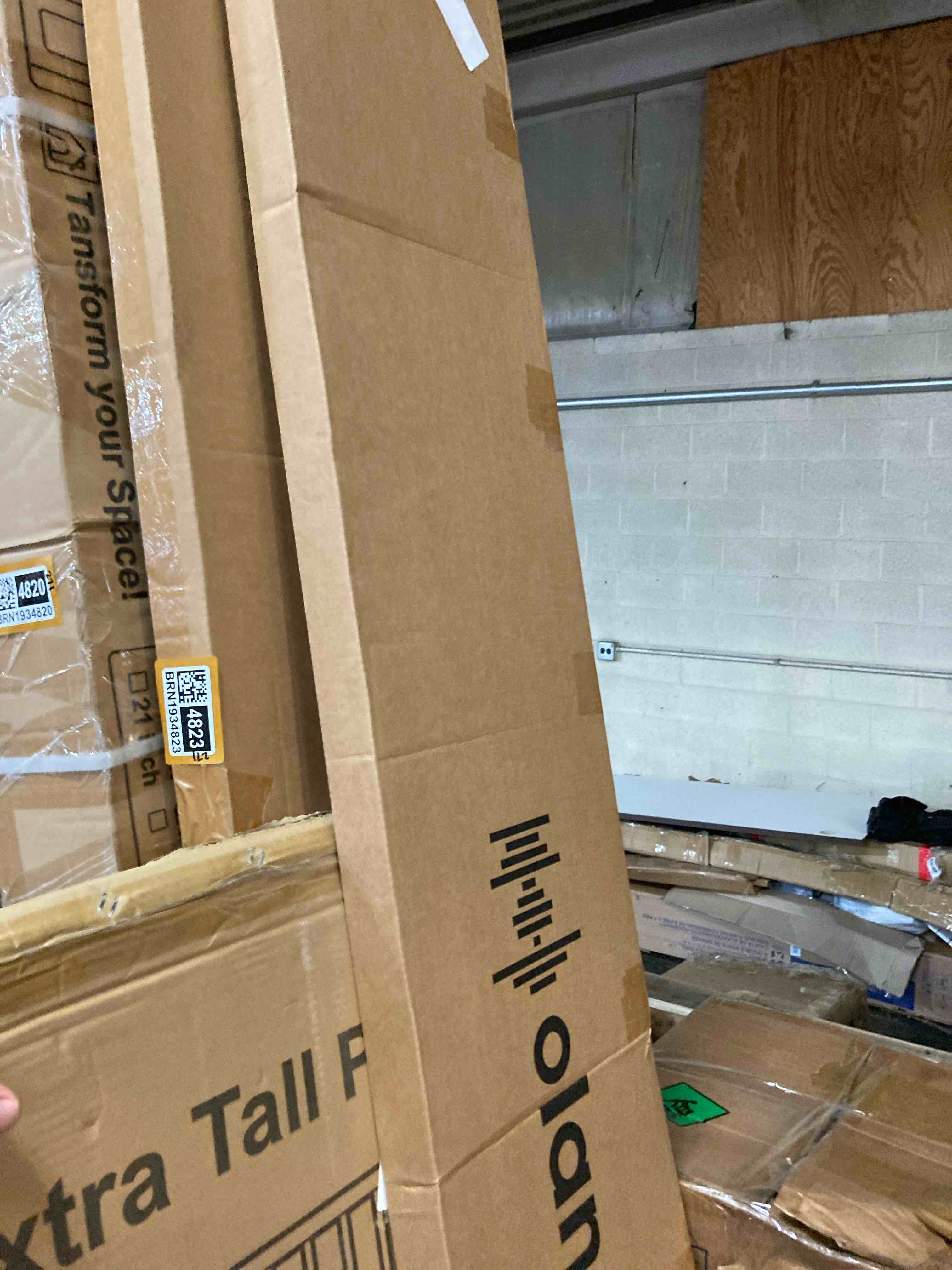 https://s3.amazonaws.com/lotting-images-prod/phillipi/BRN1934826_1754504782085.jpeg