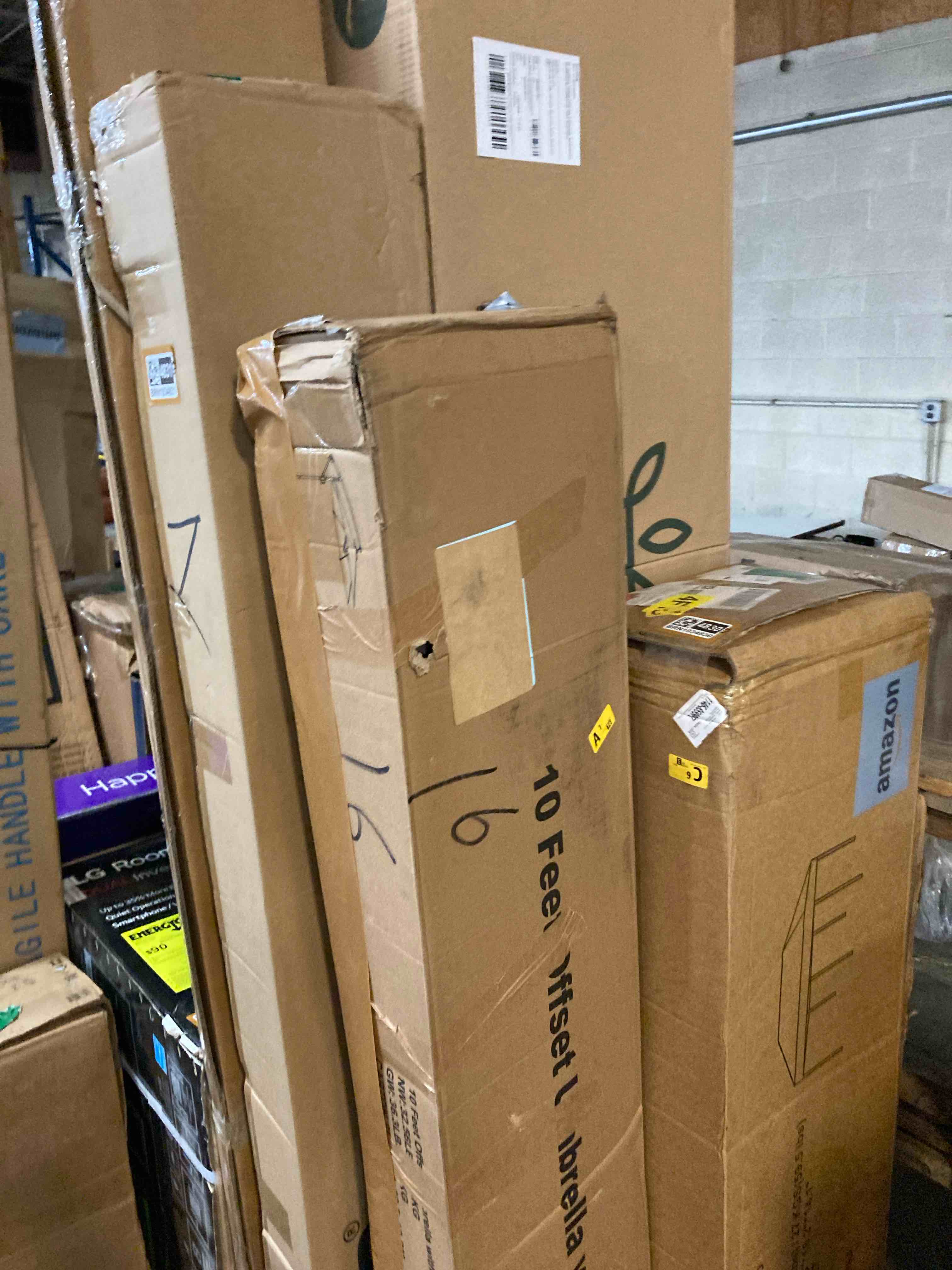 https://s3.amazonaws.com/lotting-images-prod/phillipi/BRN1934832_1754506998319.jpeg