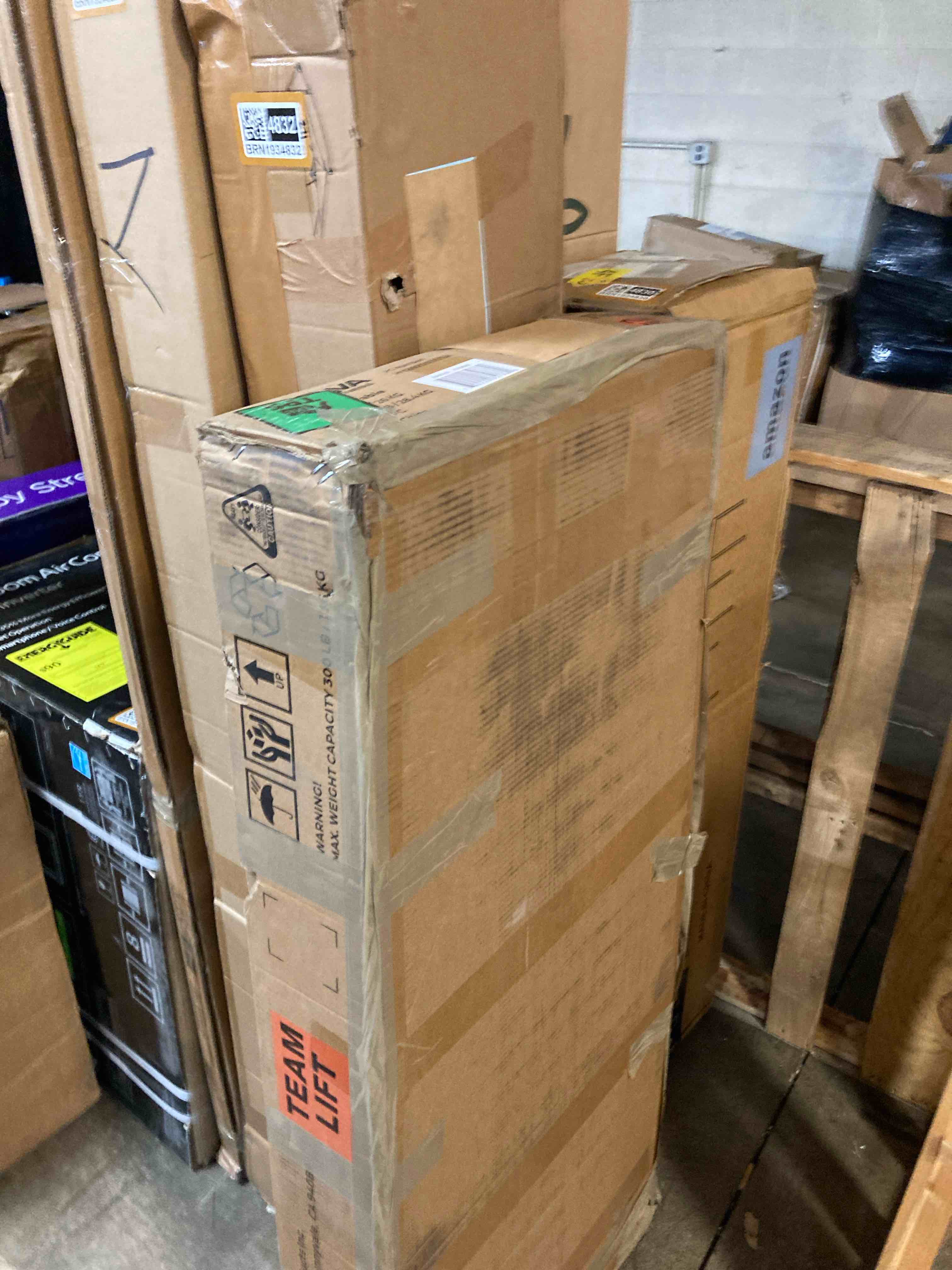 https://s3.amazonaws.com/lotting-images-prod/phillipi/BRN1934833_1754507065342.jpeg