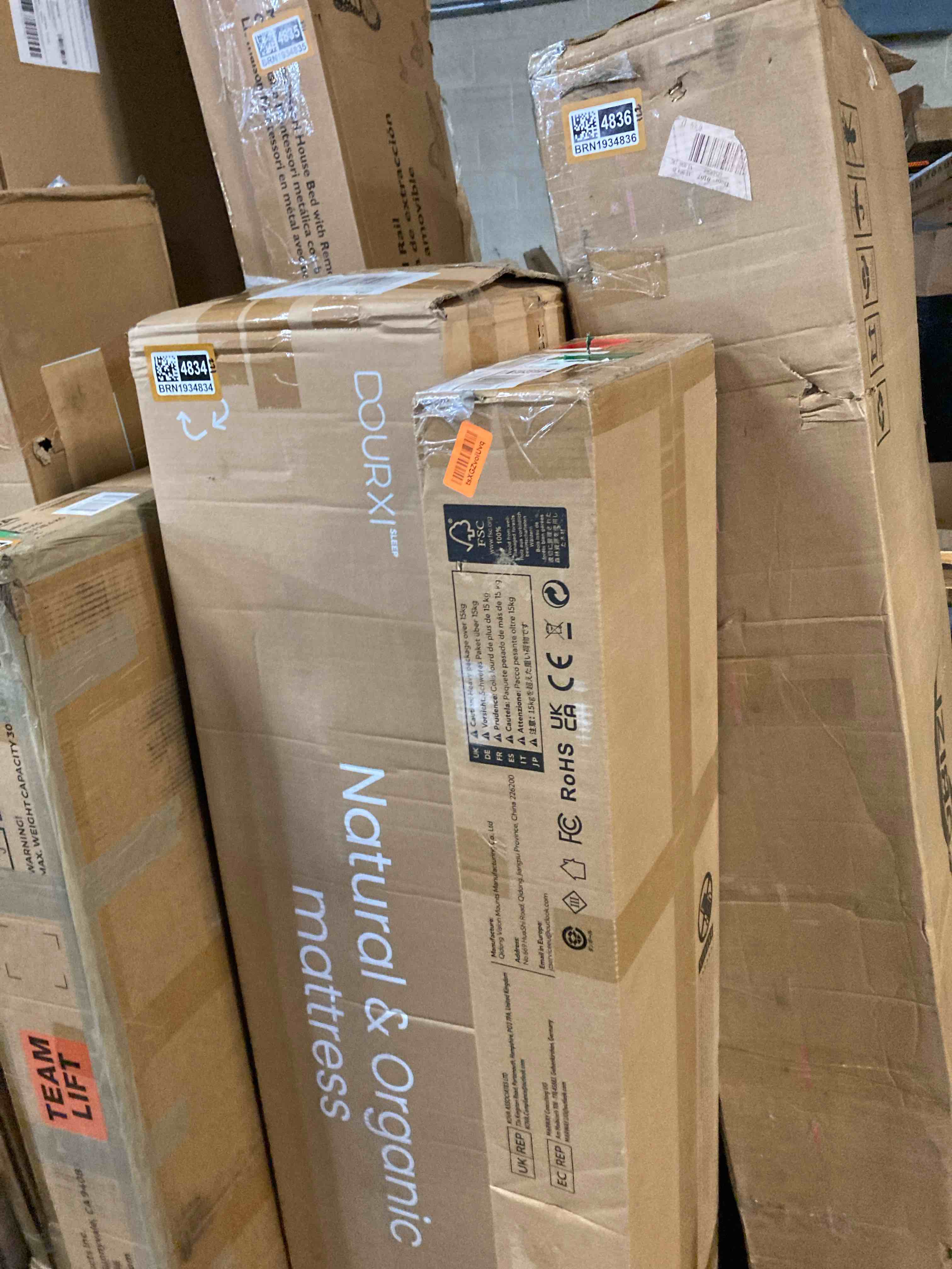 https://s3.amazonaws.com/lotting-images-prod/phillipi/BRN1934837_1754509204275.jpeg