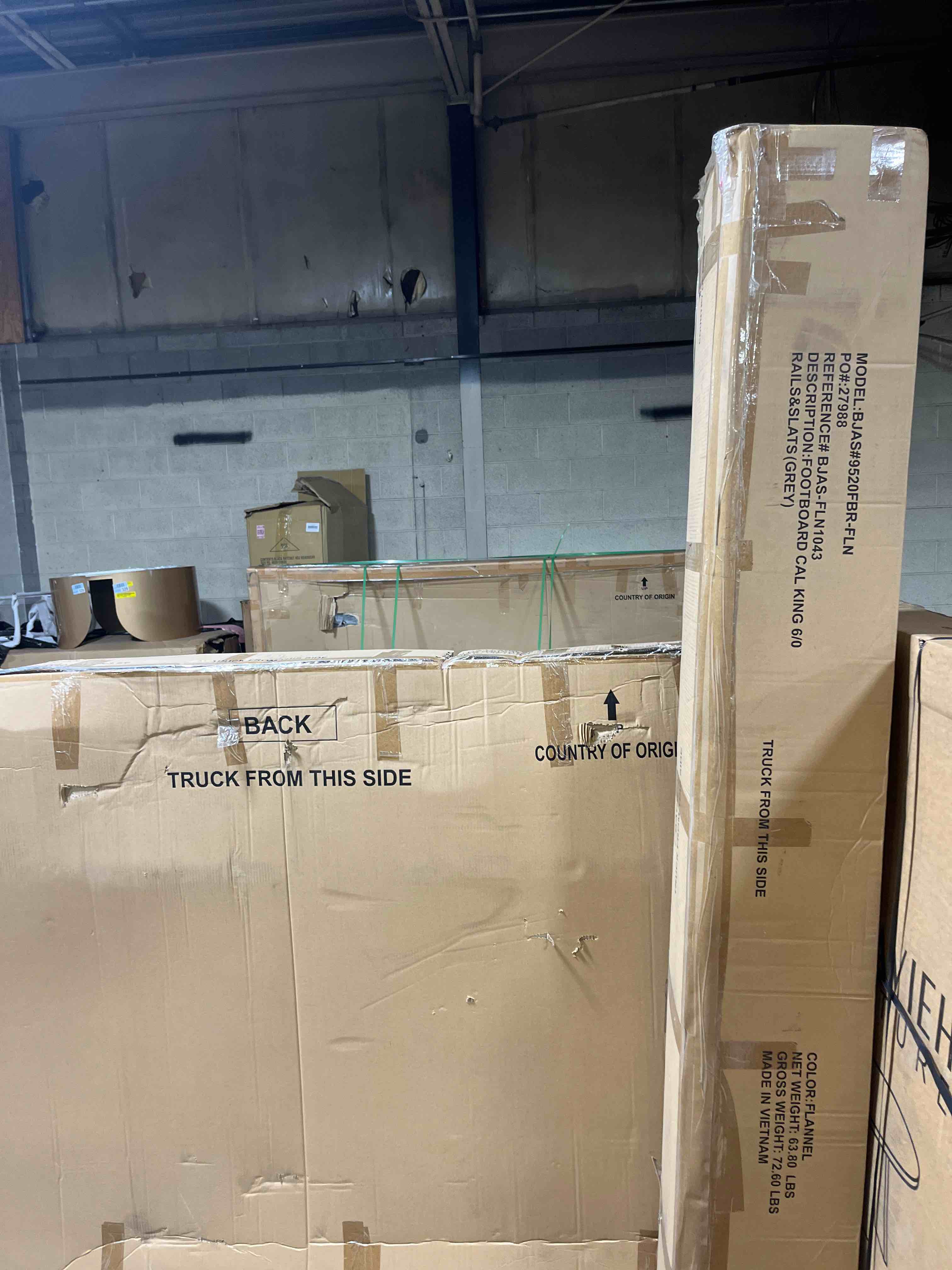 https://s3.amazonaws.com/lotting-images-prod/phillipi/BRN1934875_1754932507834.jpeg