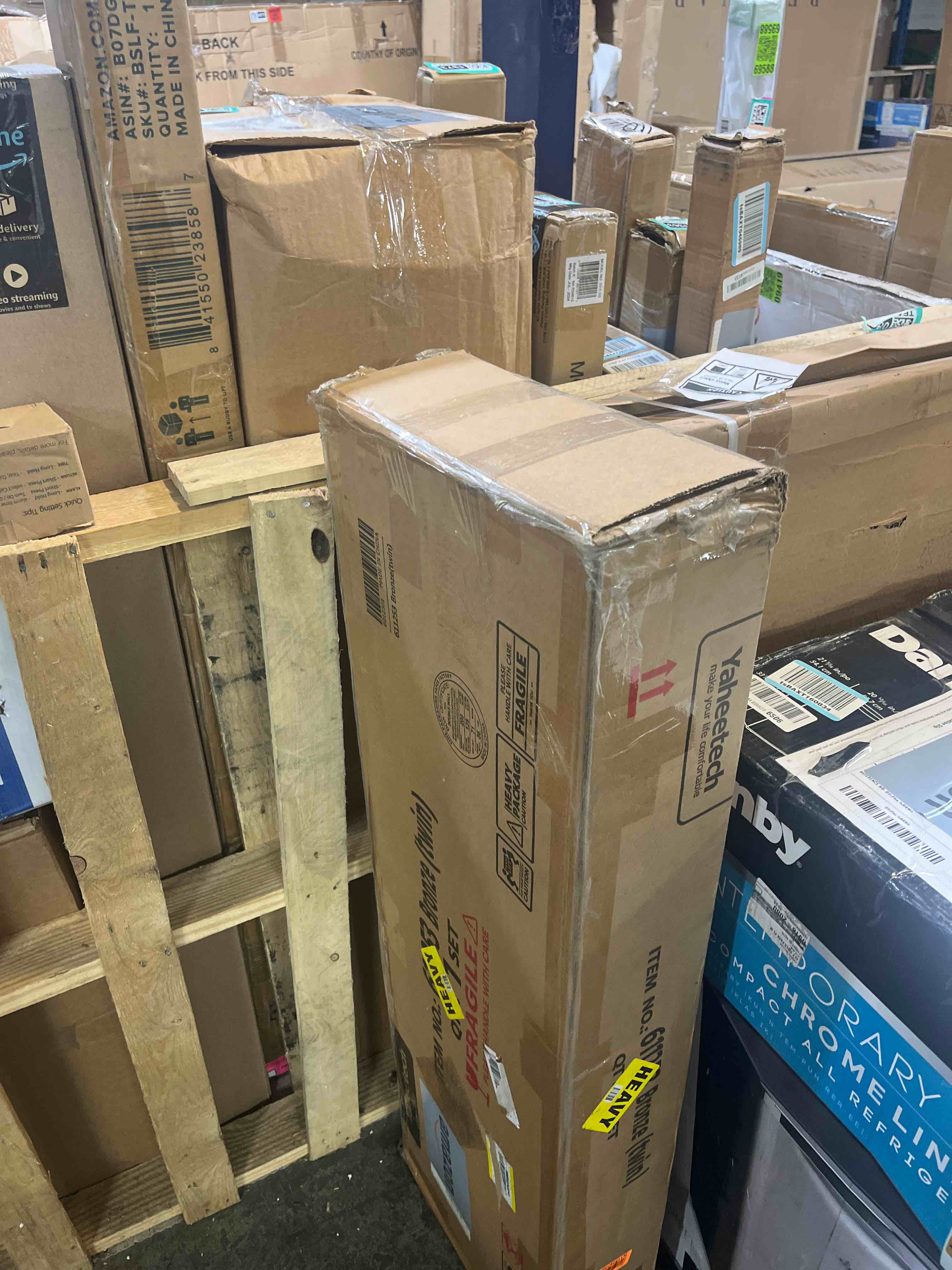 https://s3.amazonaws.com/lotting-images-prod/phillipi/BRN1934881_1755173443163.jpeg