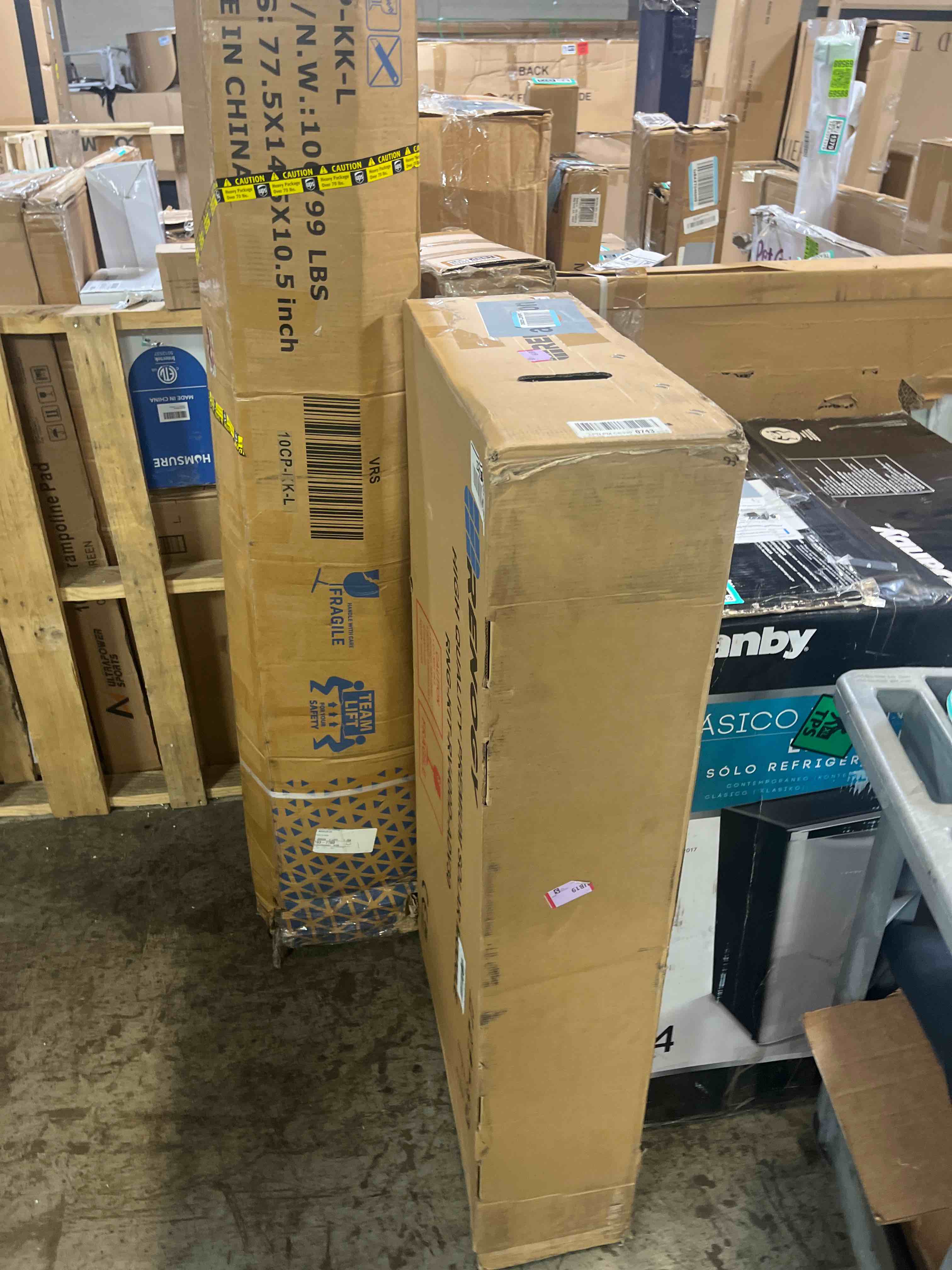 https://s3.amazonaws.com/lotting-images-prod/phillipi/BRN1934883_1755173899926.jpeg