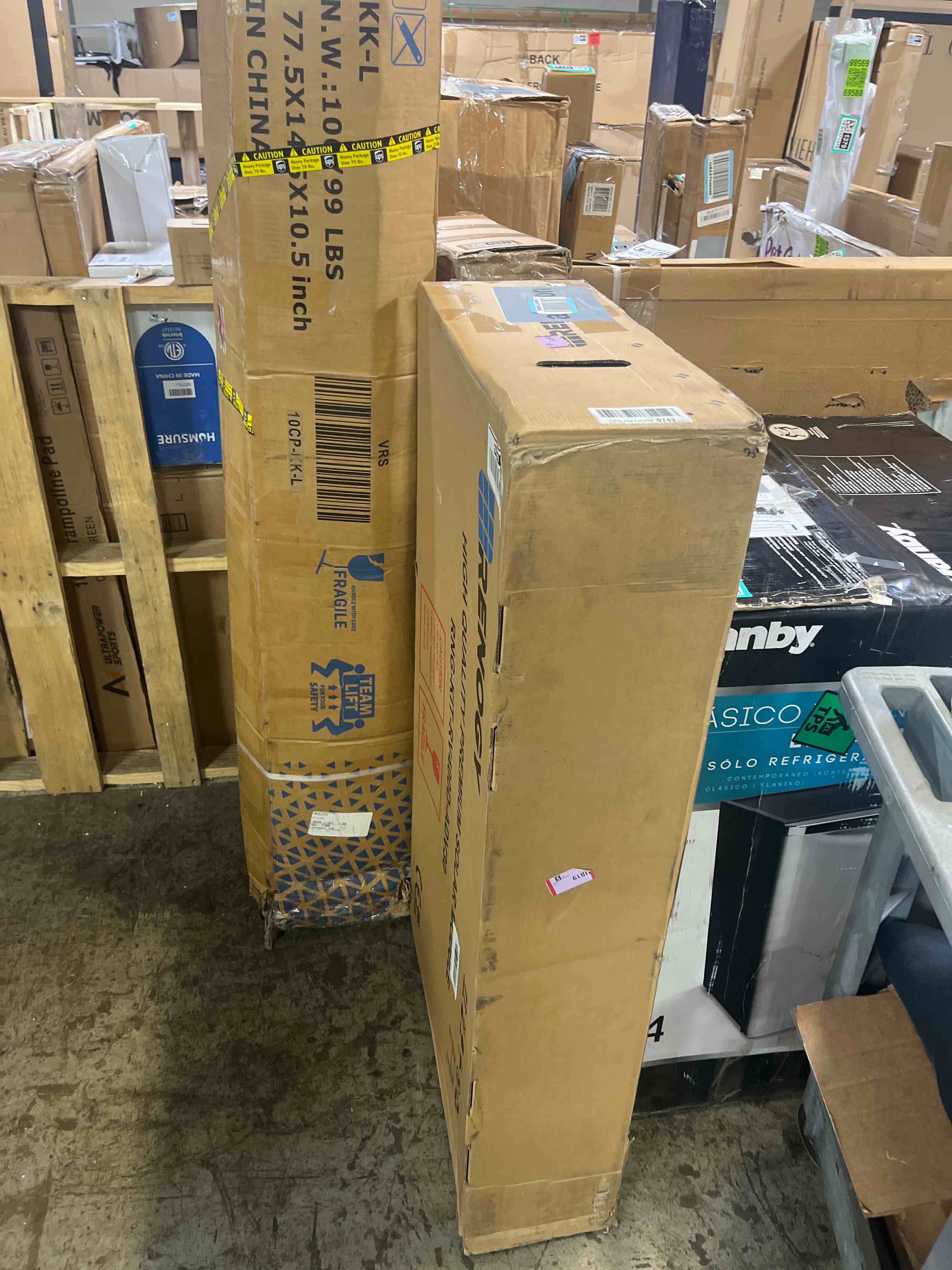 https://s3.amazonaws.com/lotting-images-prod/phillipi/BRN1934883_1755173901049.jpeg