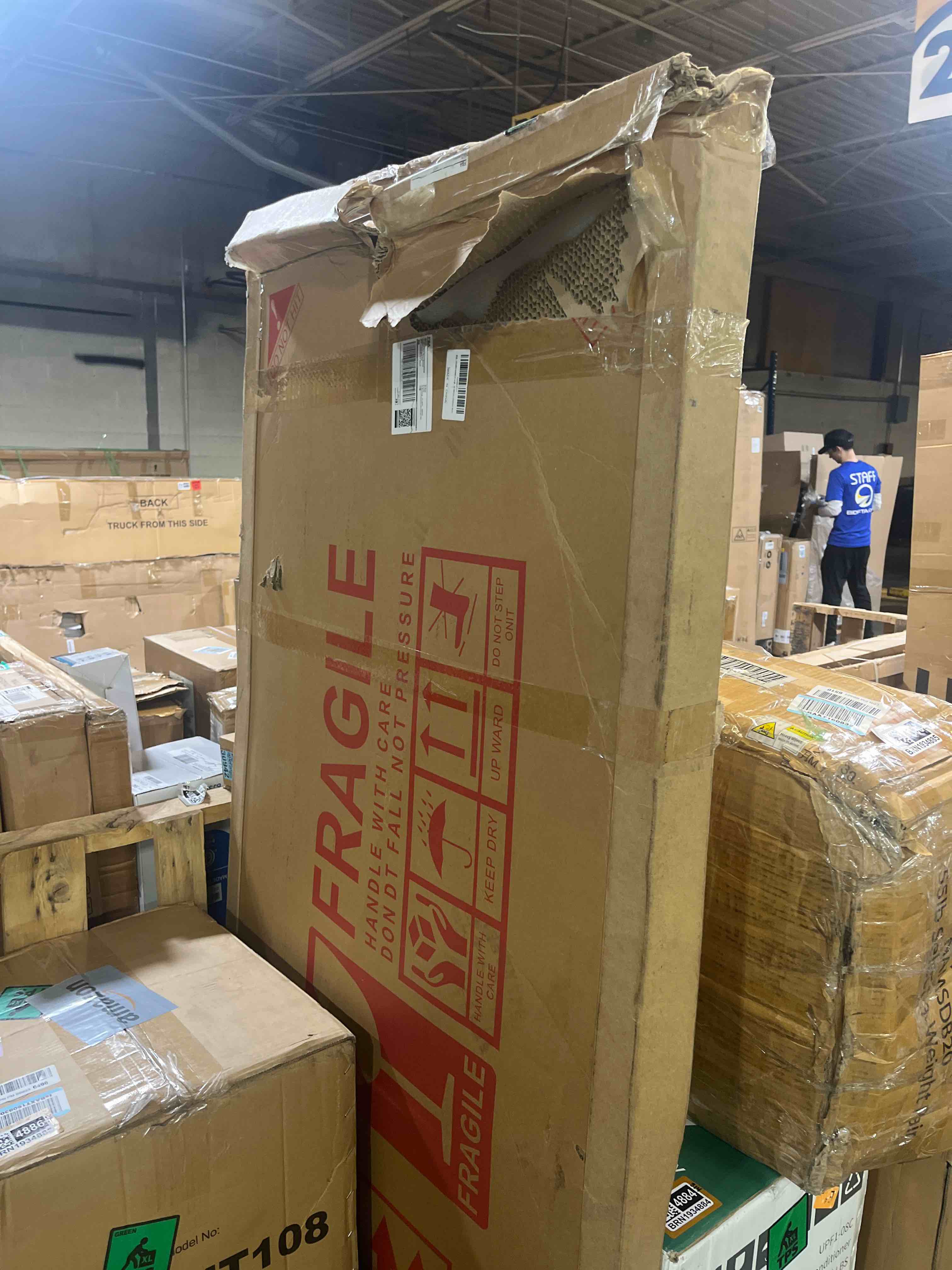 https://s3.amazonaws.com/lotting-images-prod/phillipi/BRN1934887_1755174208208.jpeg