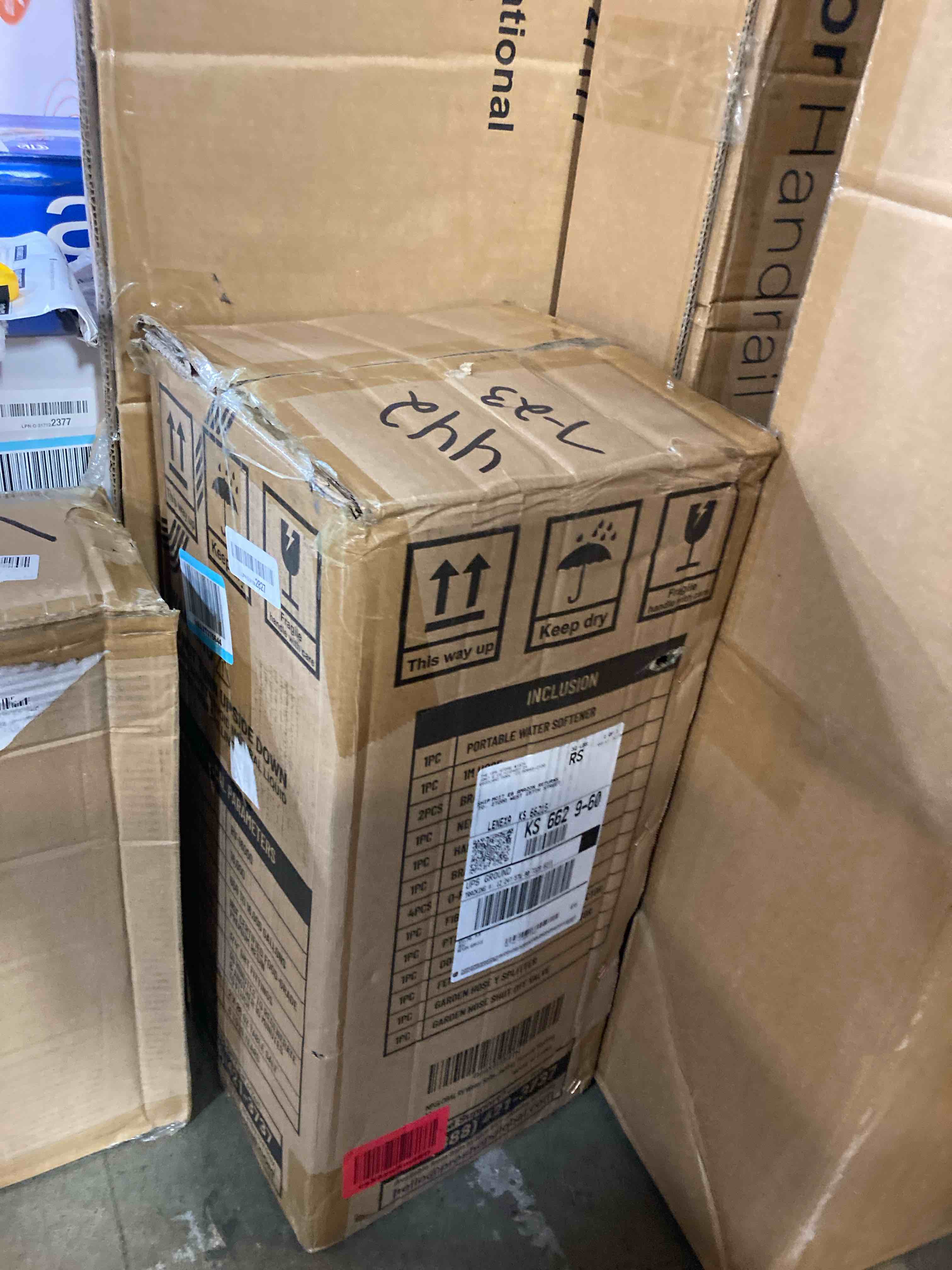https://s3.amazonaws.com/lotting-images-prod/phillipi/BRN1934920_1755701058396.jpeg