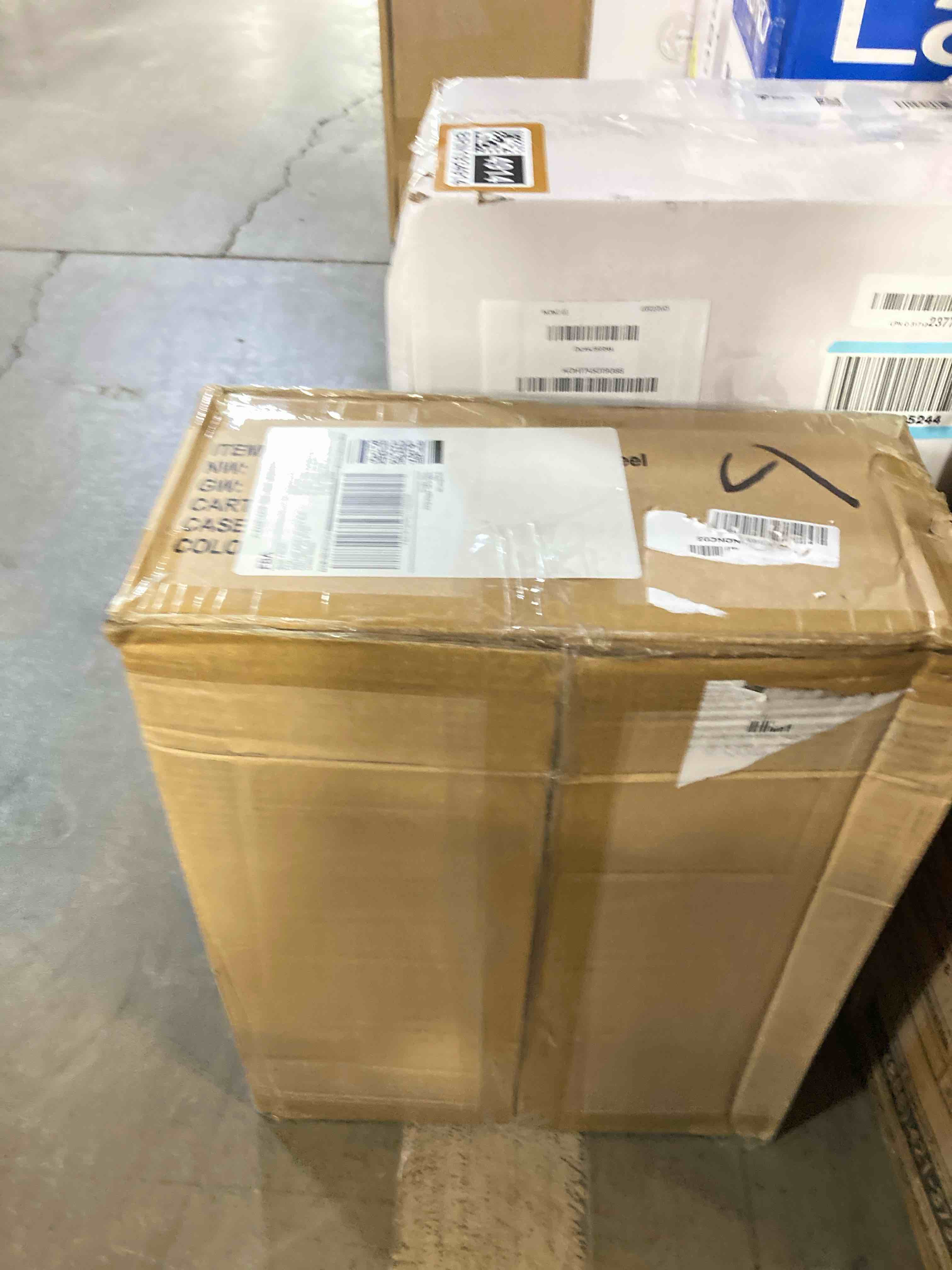https://s3.amazonaws.com/lotting-images-prod/phillipi/BRN1934921_1755701182989.jpeg