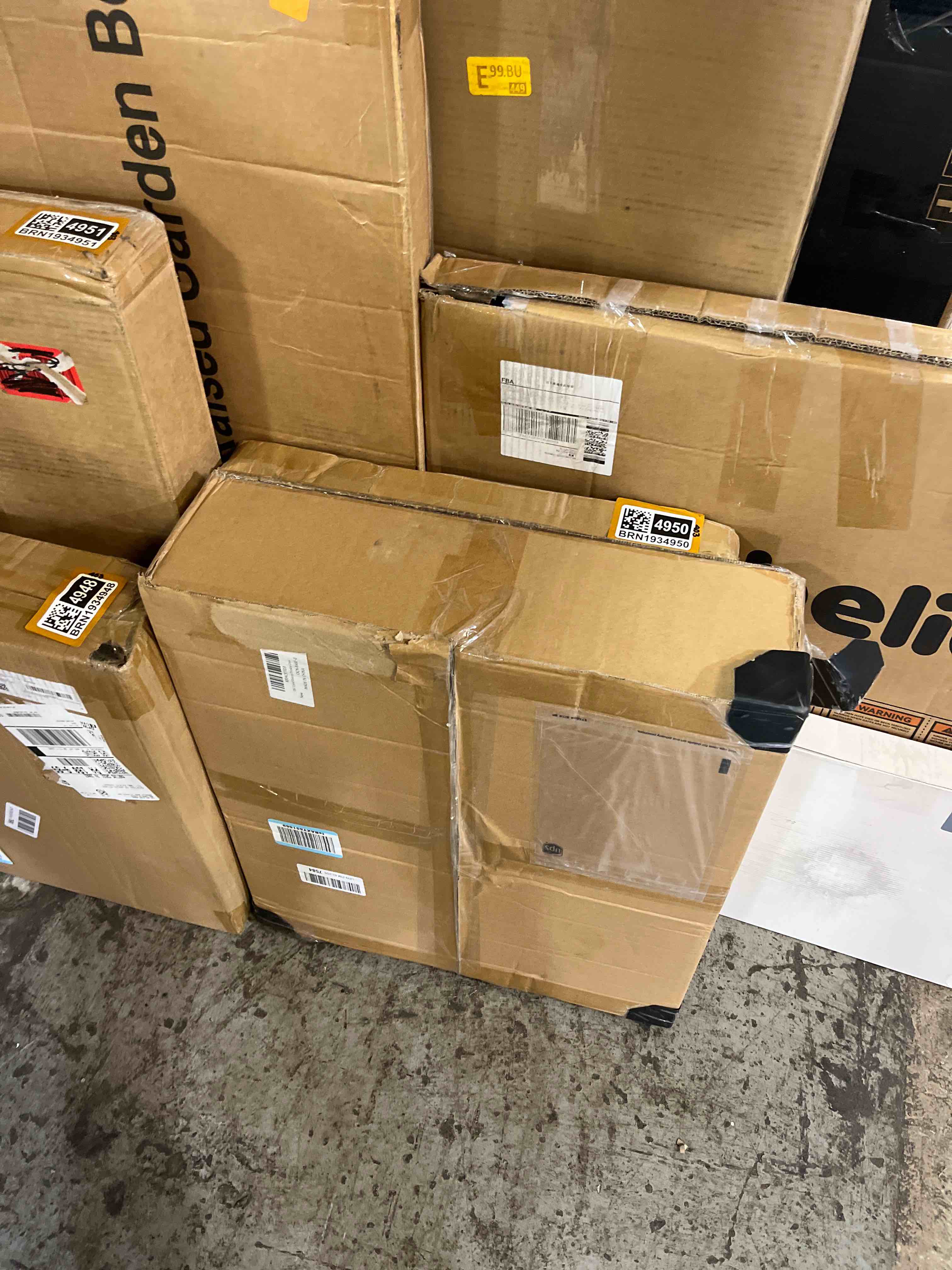 https://s3.amazonaws.com/lotting-images-prod/phillipi/BRN1934947_1756483245046.jpeg
